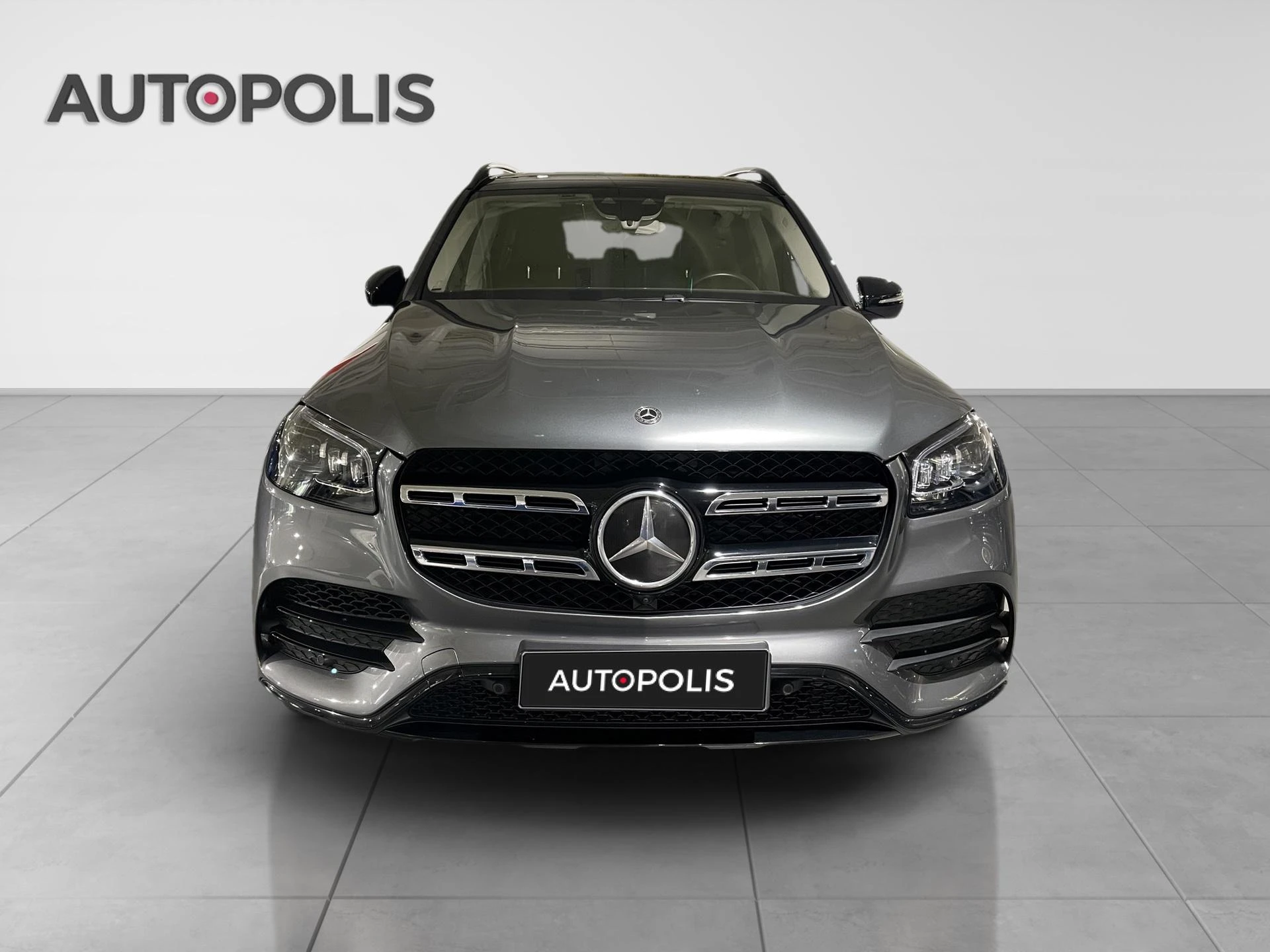 Mercedes-Benz-GLS-image-18