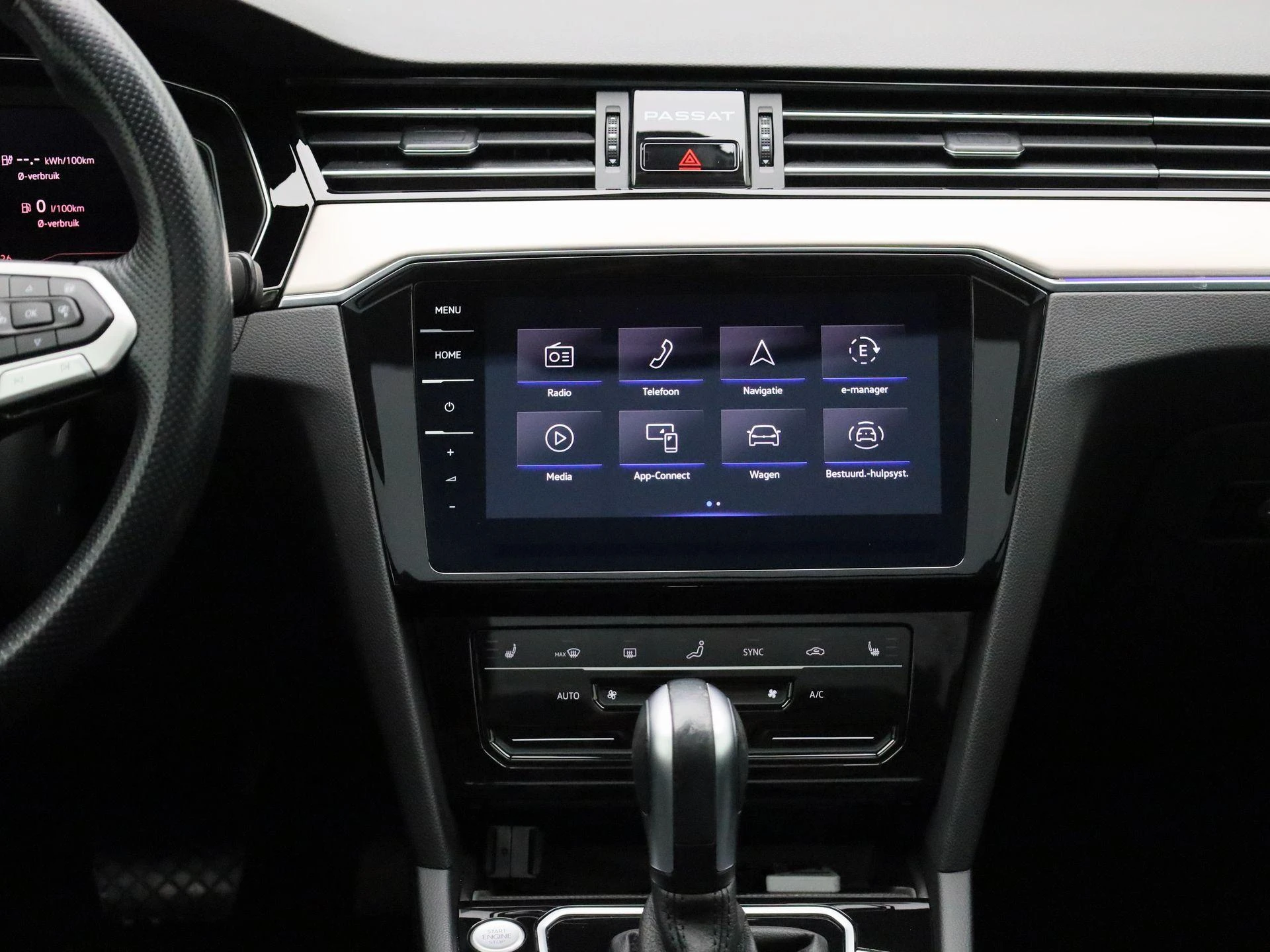 Volkswagen-Passat-image-7