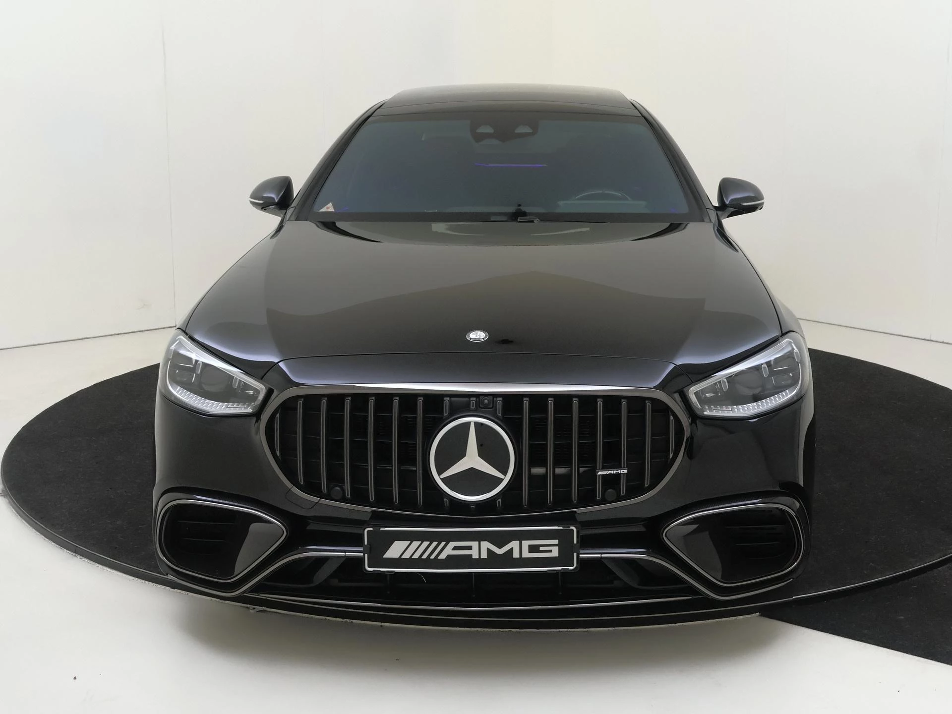 Mercedes-Benz-S-Klasse-image-5