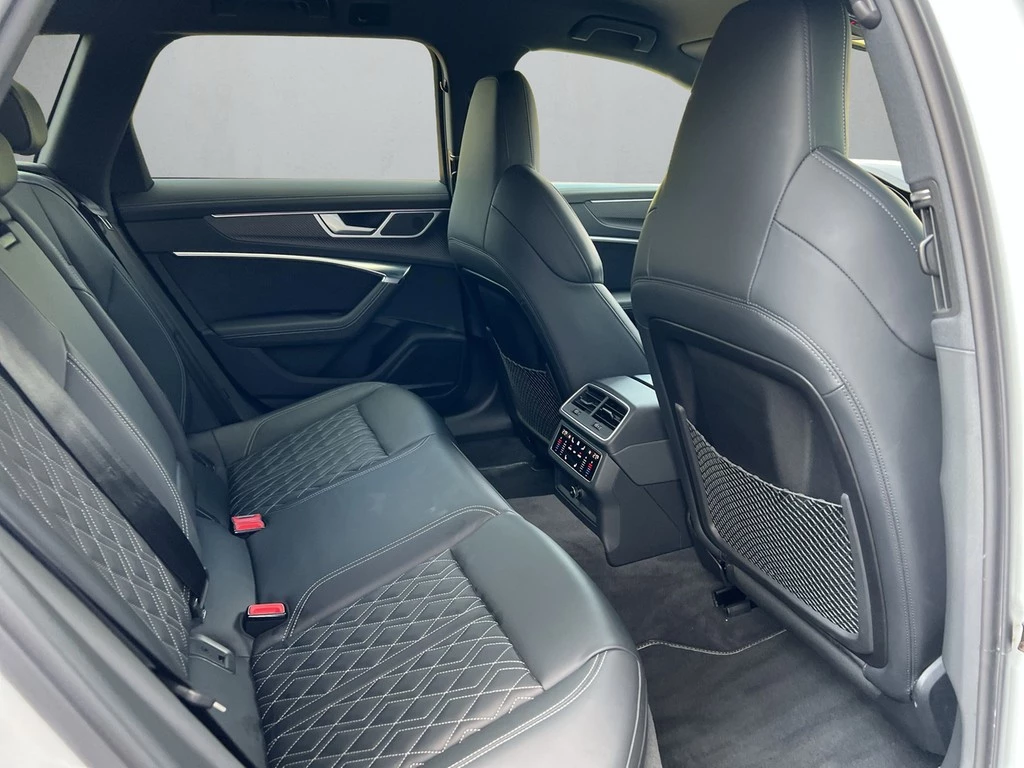 Audi A6 Avant sport 55 TFSI e quattro S tronic S line