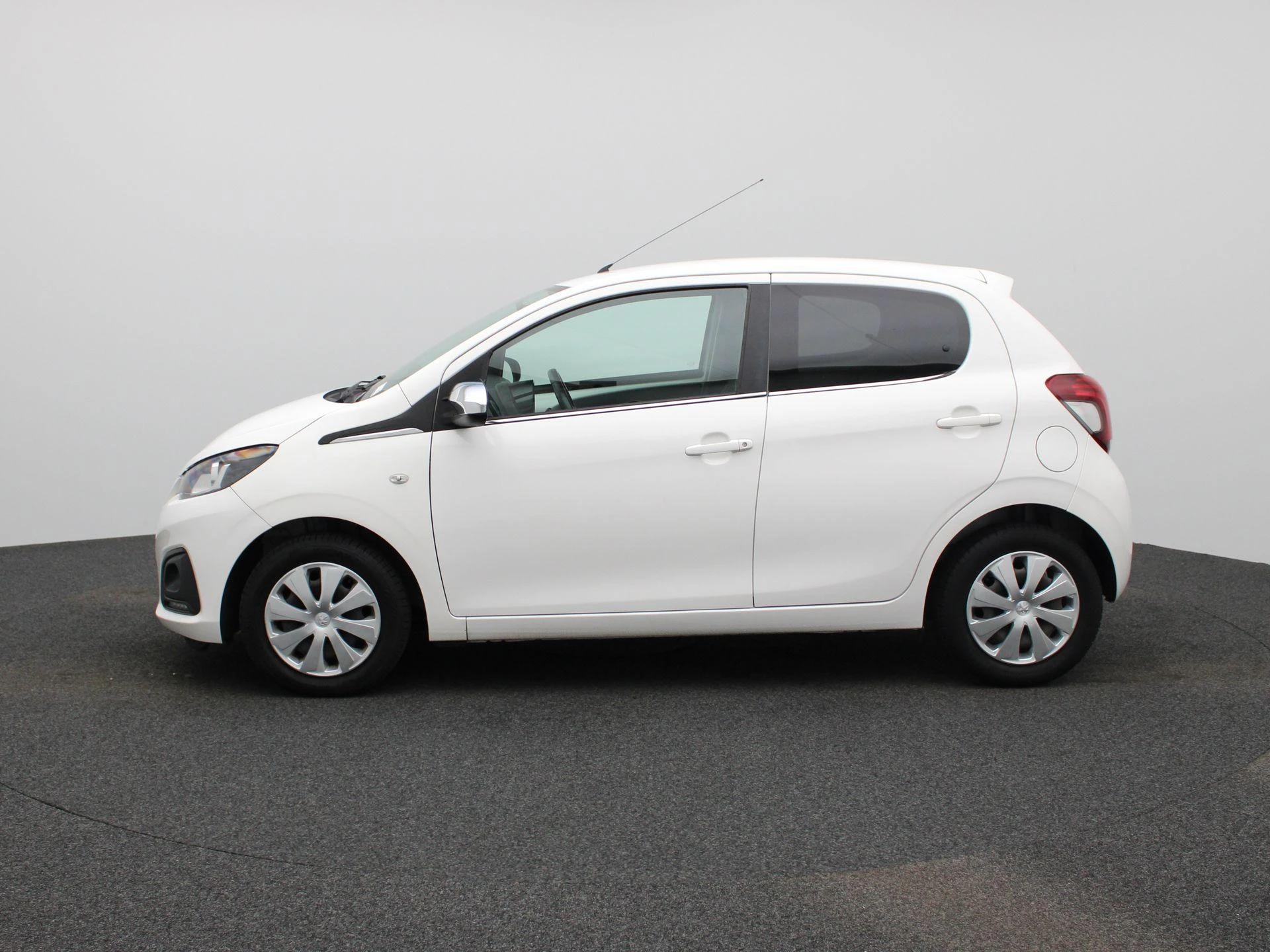 Peugeot-108-image-3