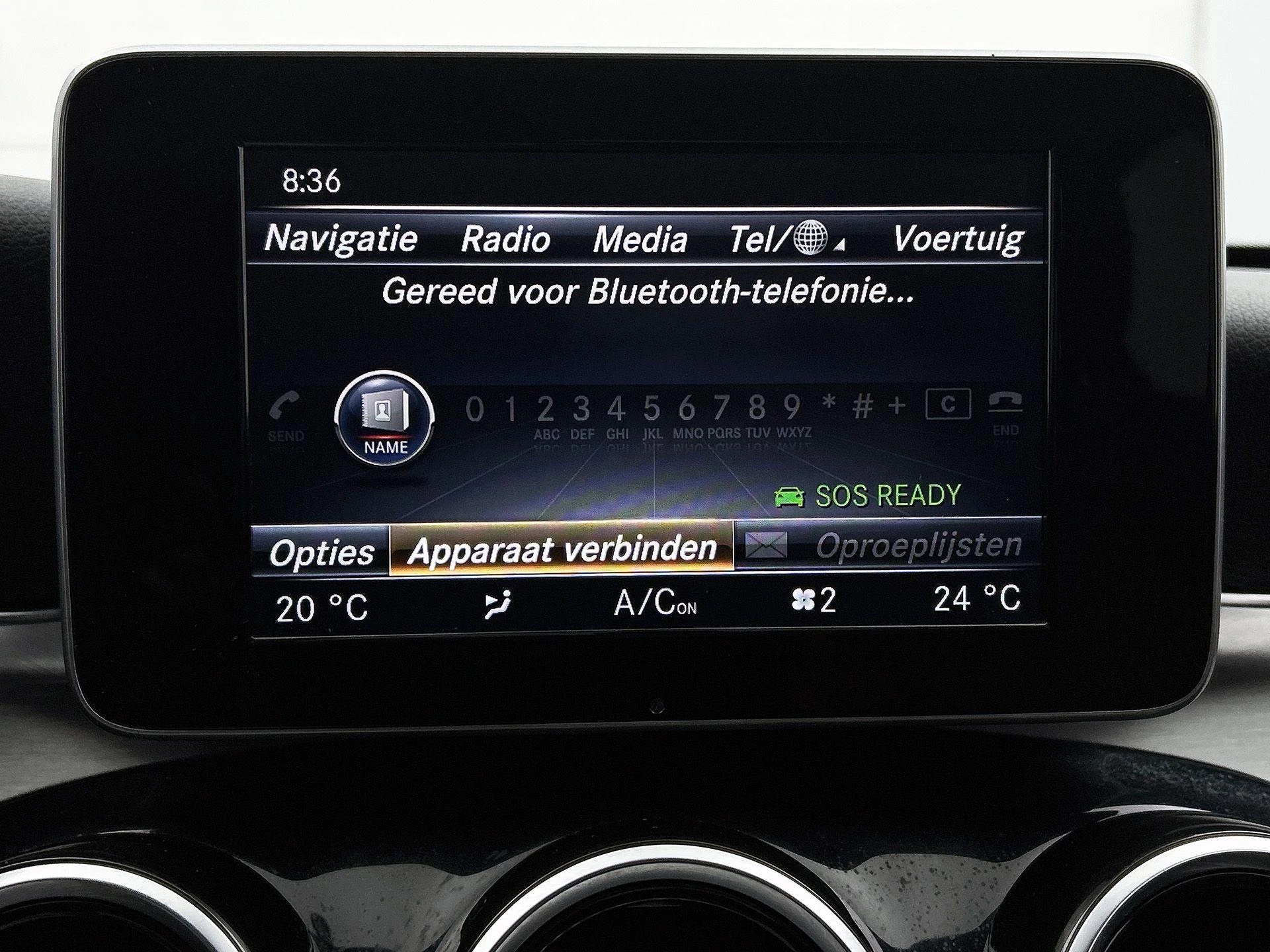 Mercedes-Benz-C-Klasse-image-12