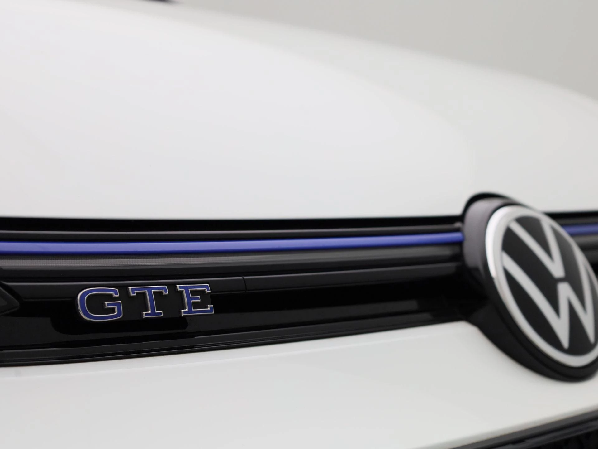 Volkswagen-Golf-image-44