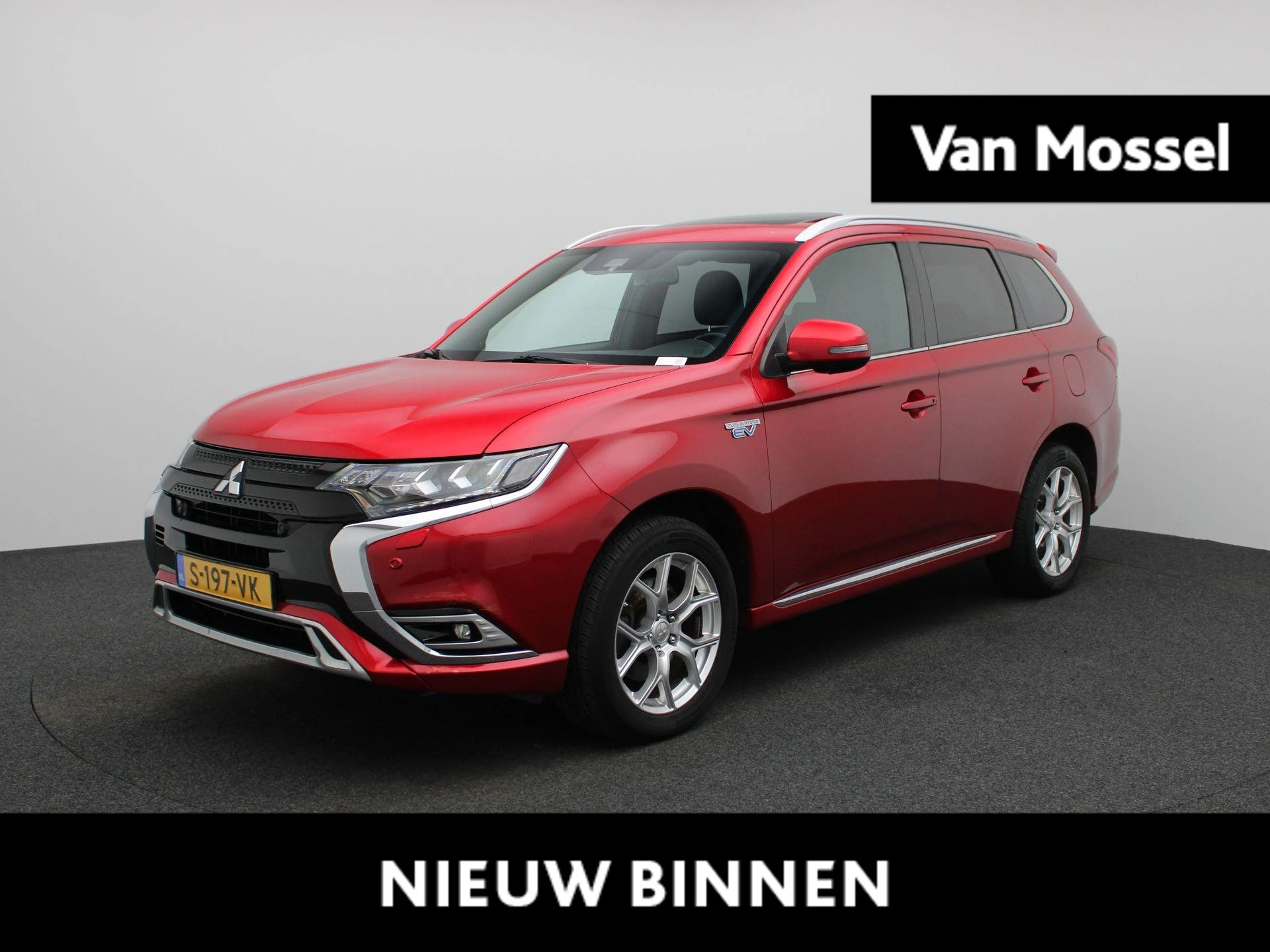 Mitsubishi-Outlander-image-0