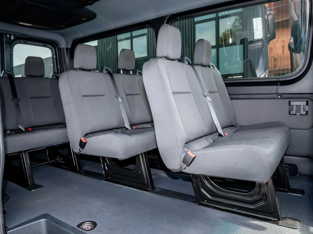 Mercedes-Benz-Sprinter 317-image-11
