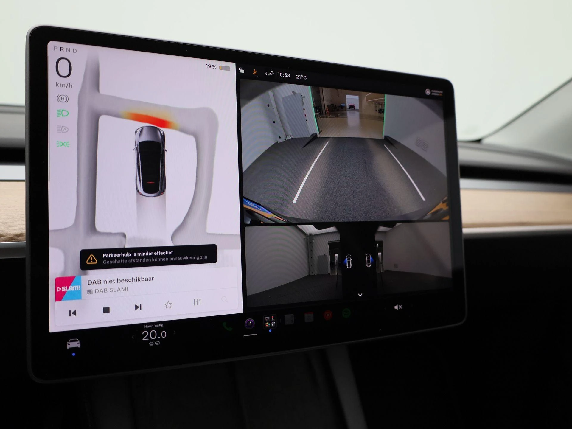 Tesla-Model Y-image-19