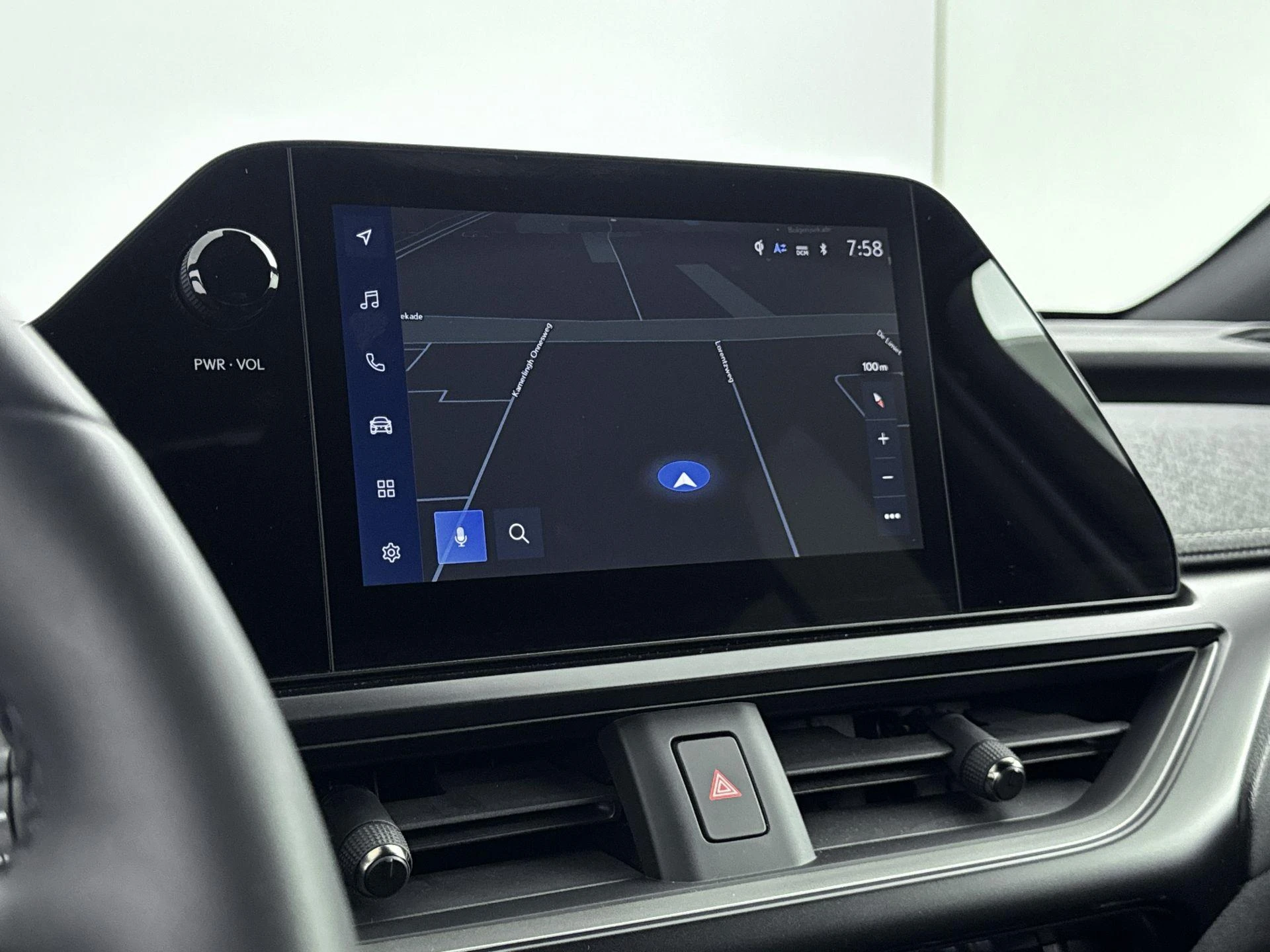 Lexus-UX-image-21
