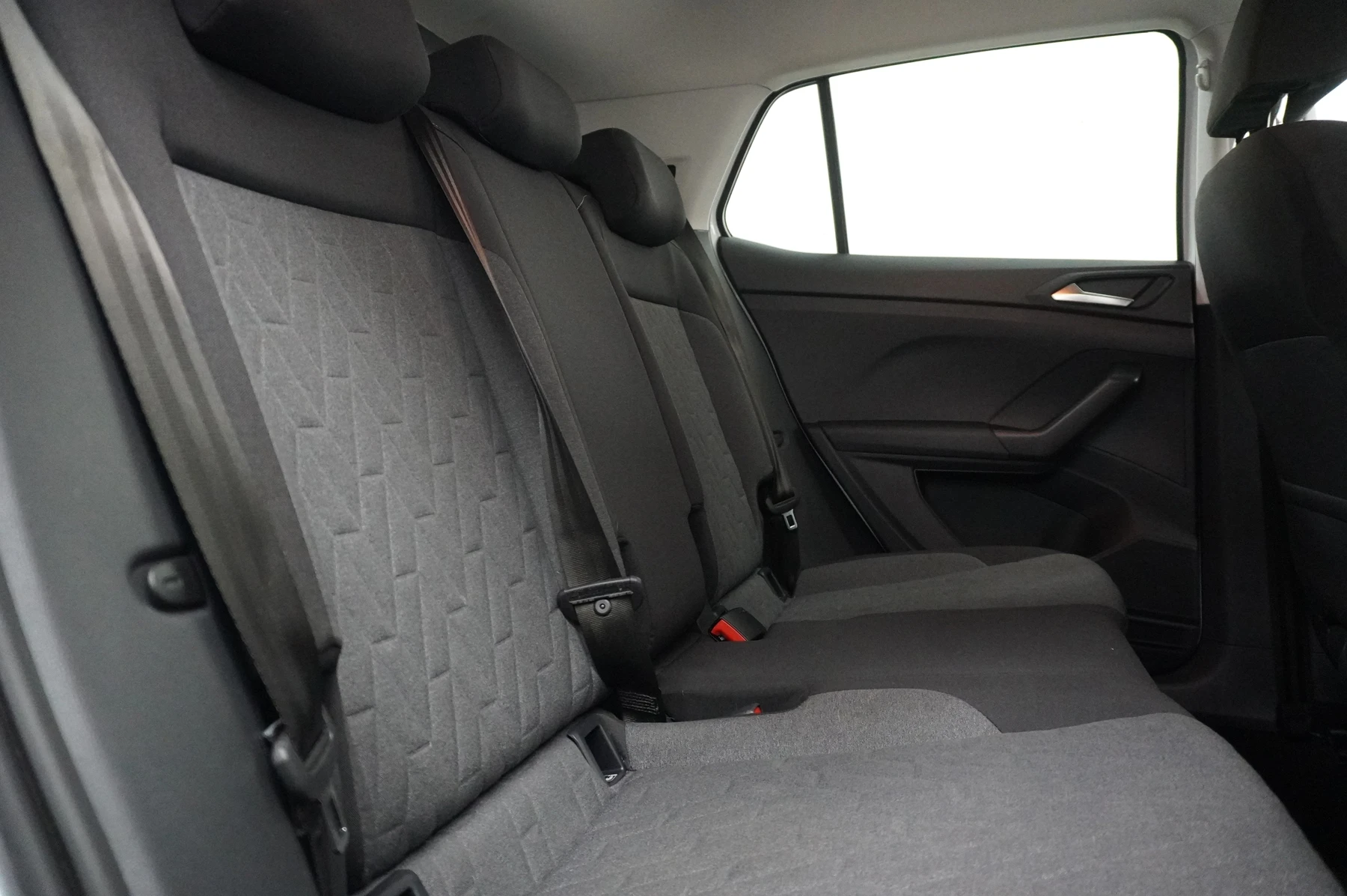 Volkswagen-T-Cross-image-11
