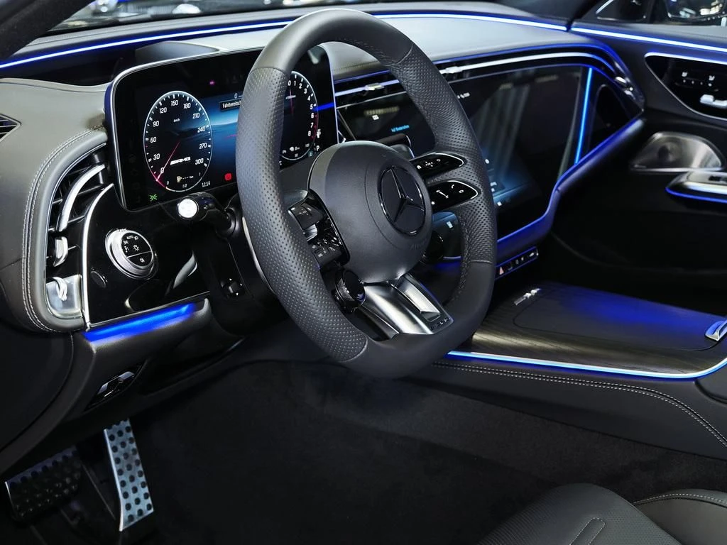 Mercedes-AMG-E-Klasse 53 AMG-image-6