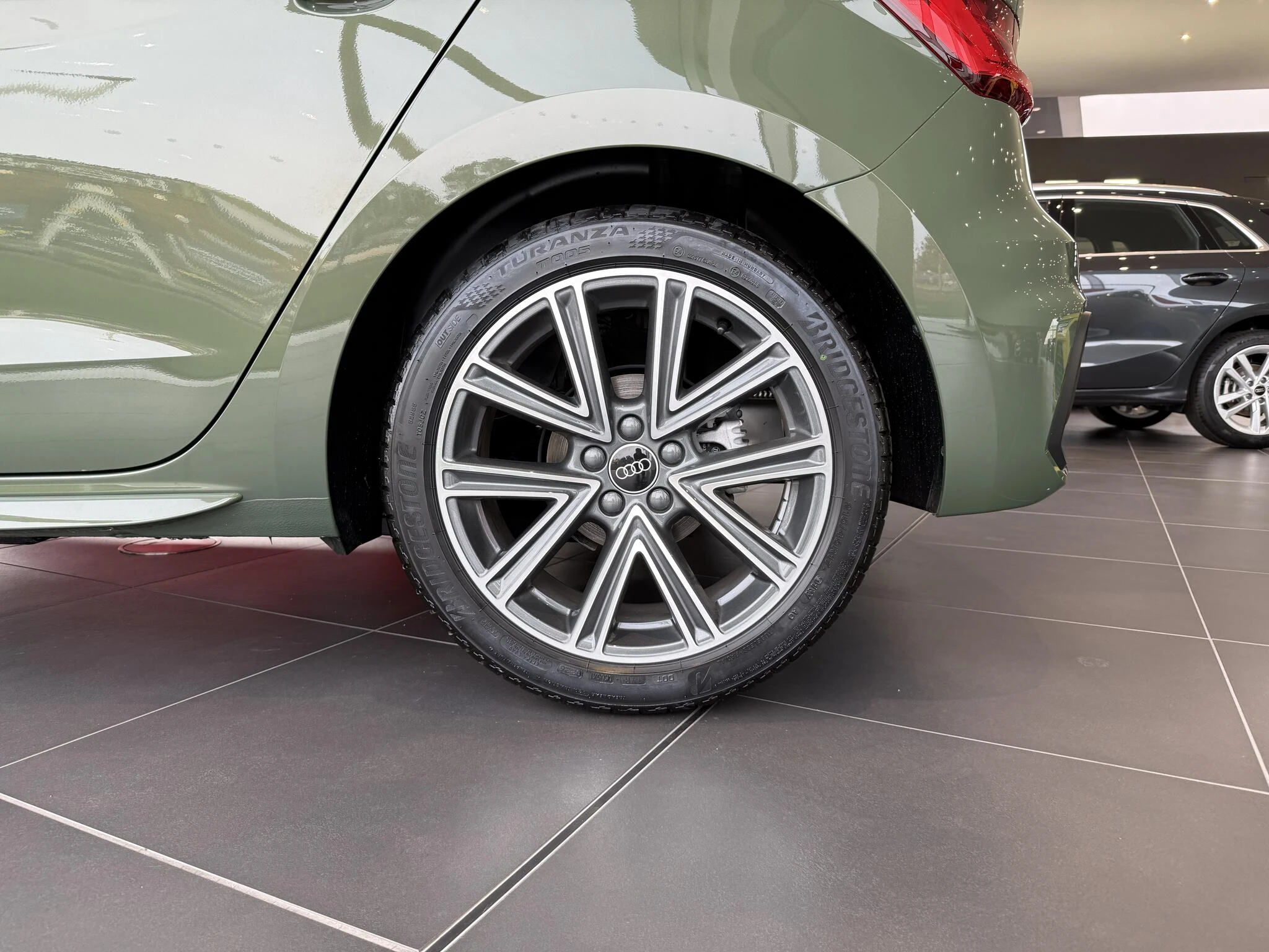 Audi-A1 Sportback-image-3