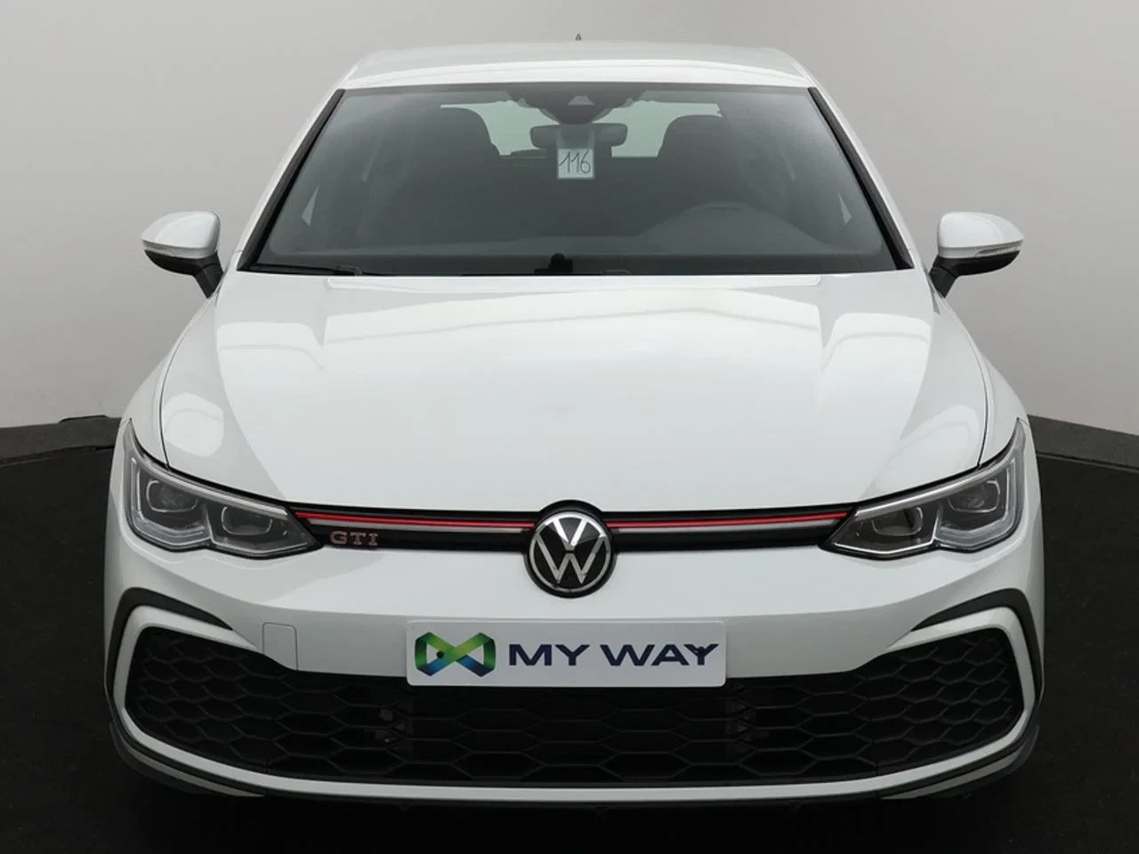 Volkswagen-Golf-image-1