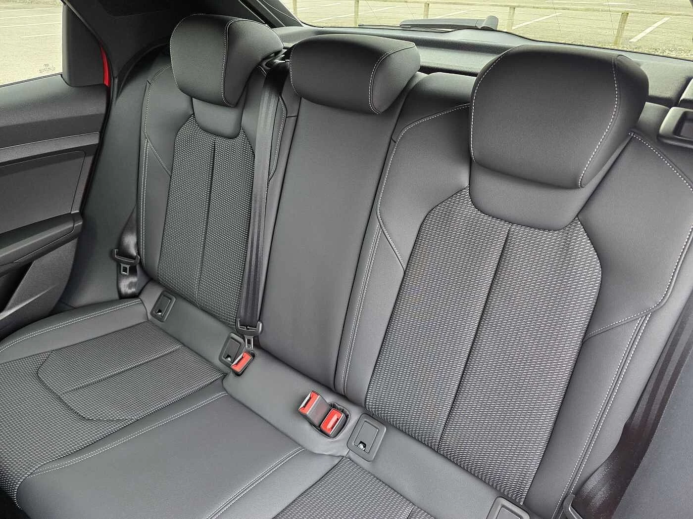 Audi-A1 Sportback-image-46