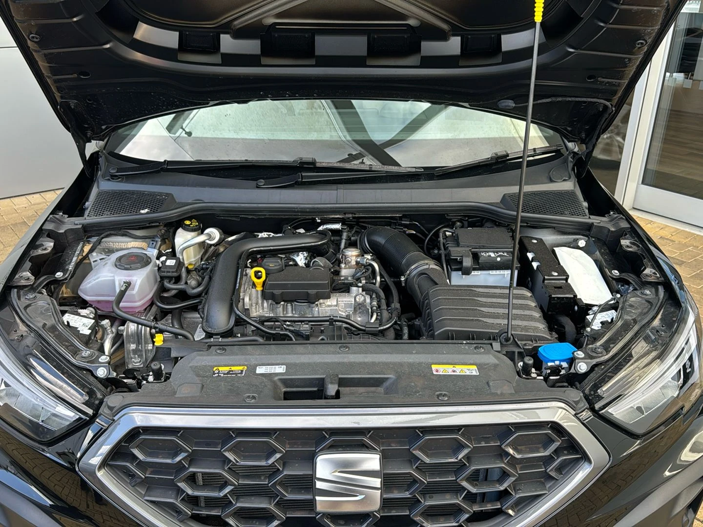 SEAT-Arona-image-13