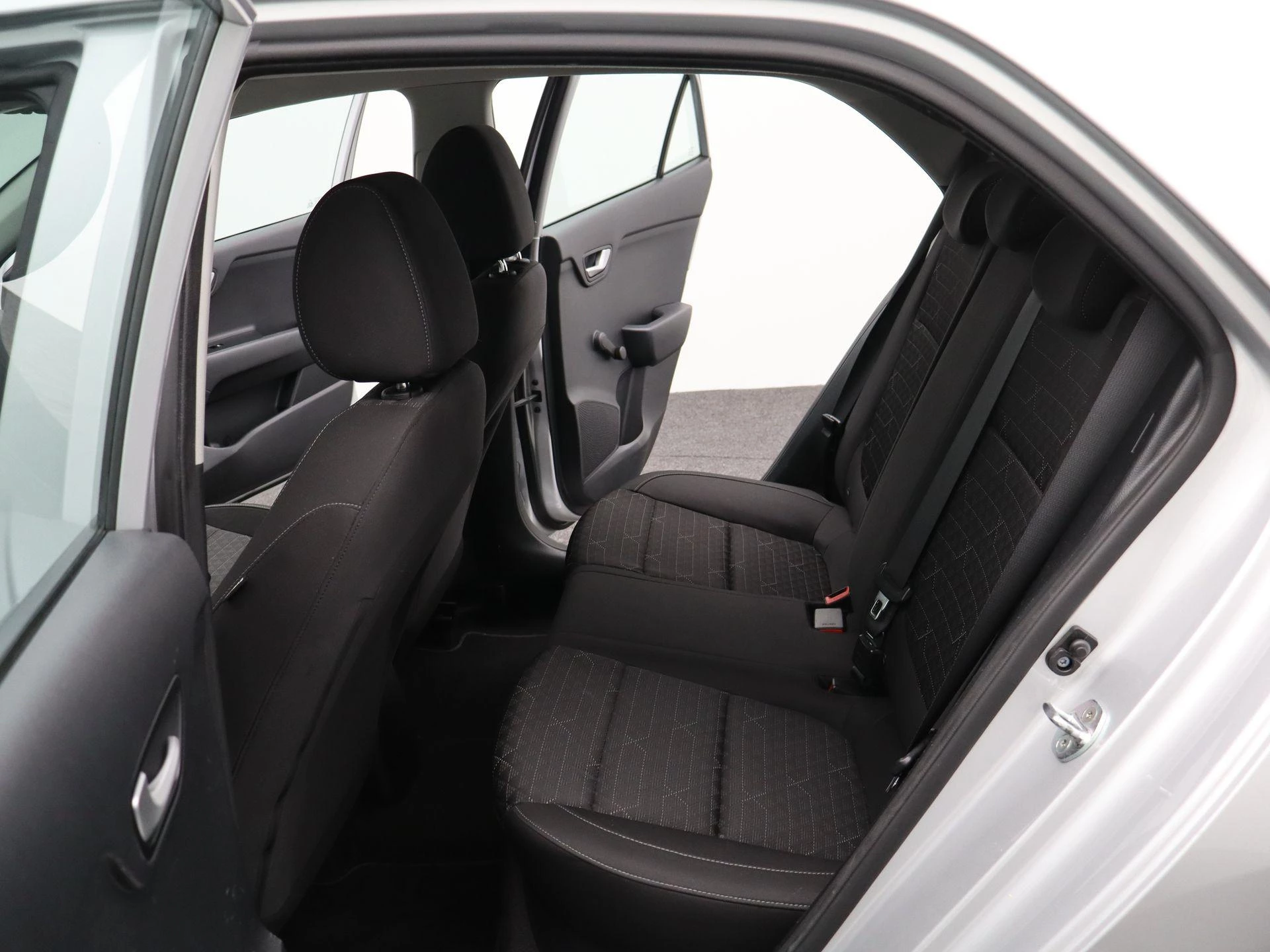 Kia-Rio-image-33