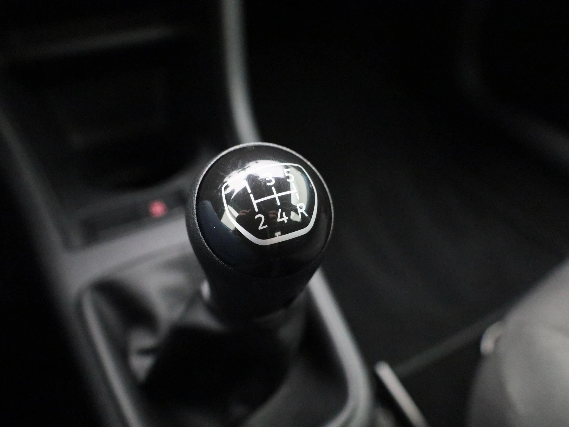 Volkswagen-up!-image-17