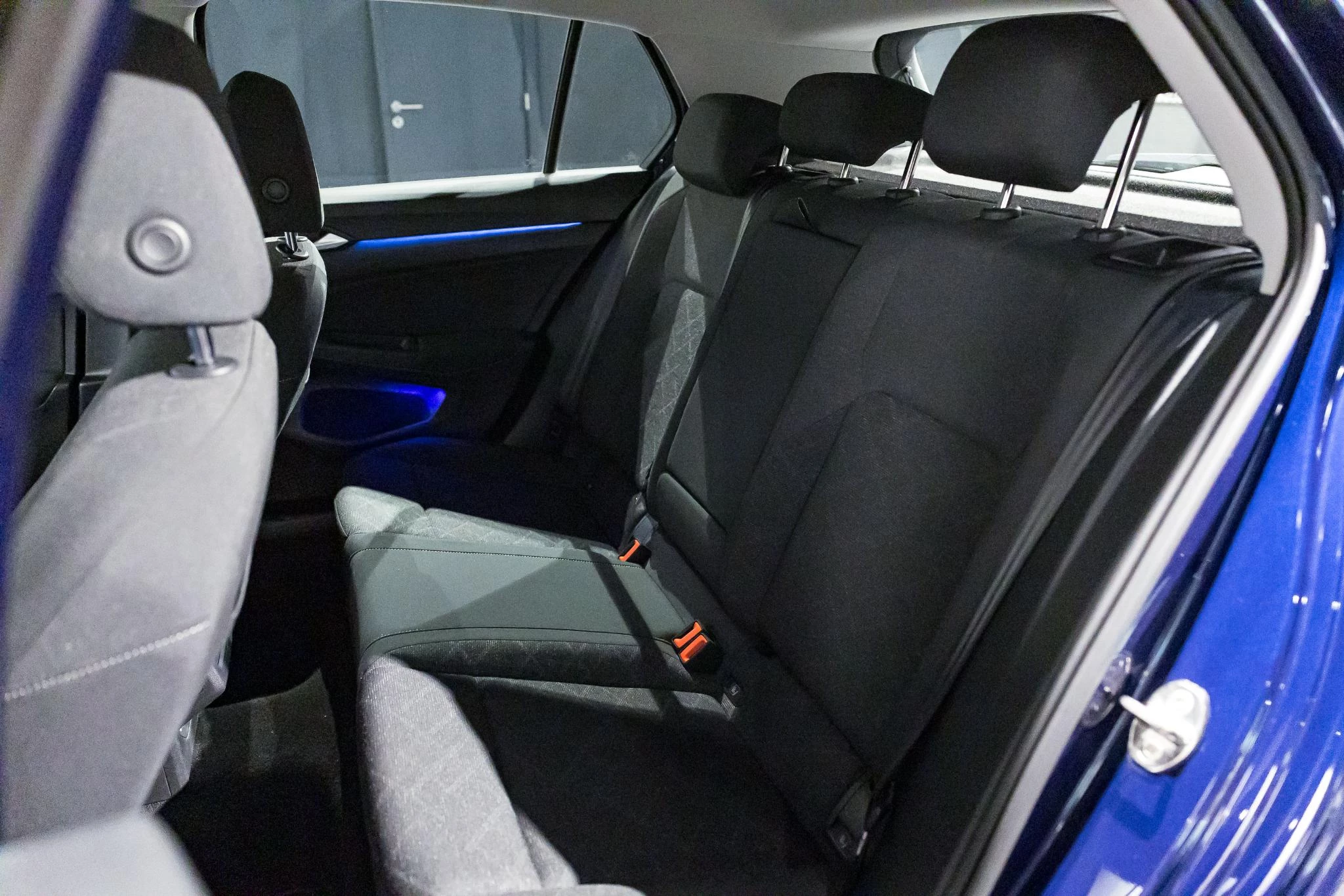 Volkswagen-Golf-image-8