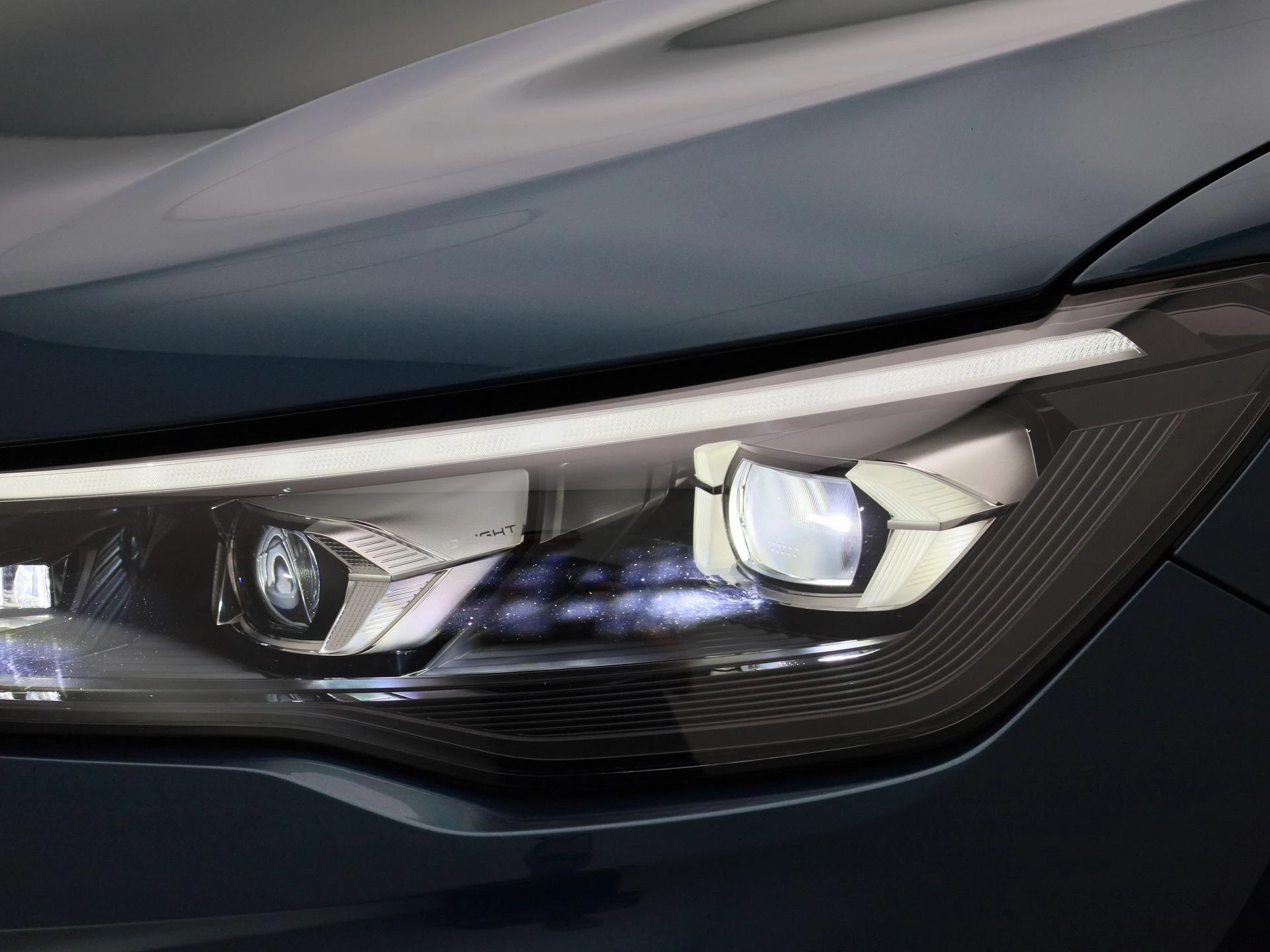 Volkswagen-Tiguan-image-17