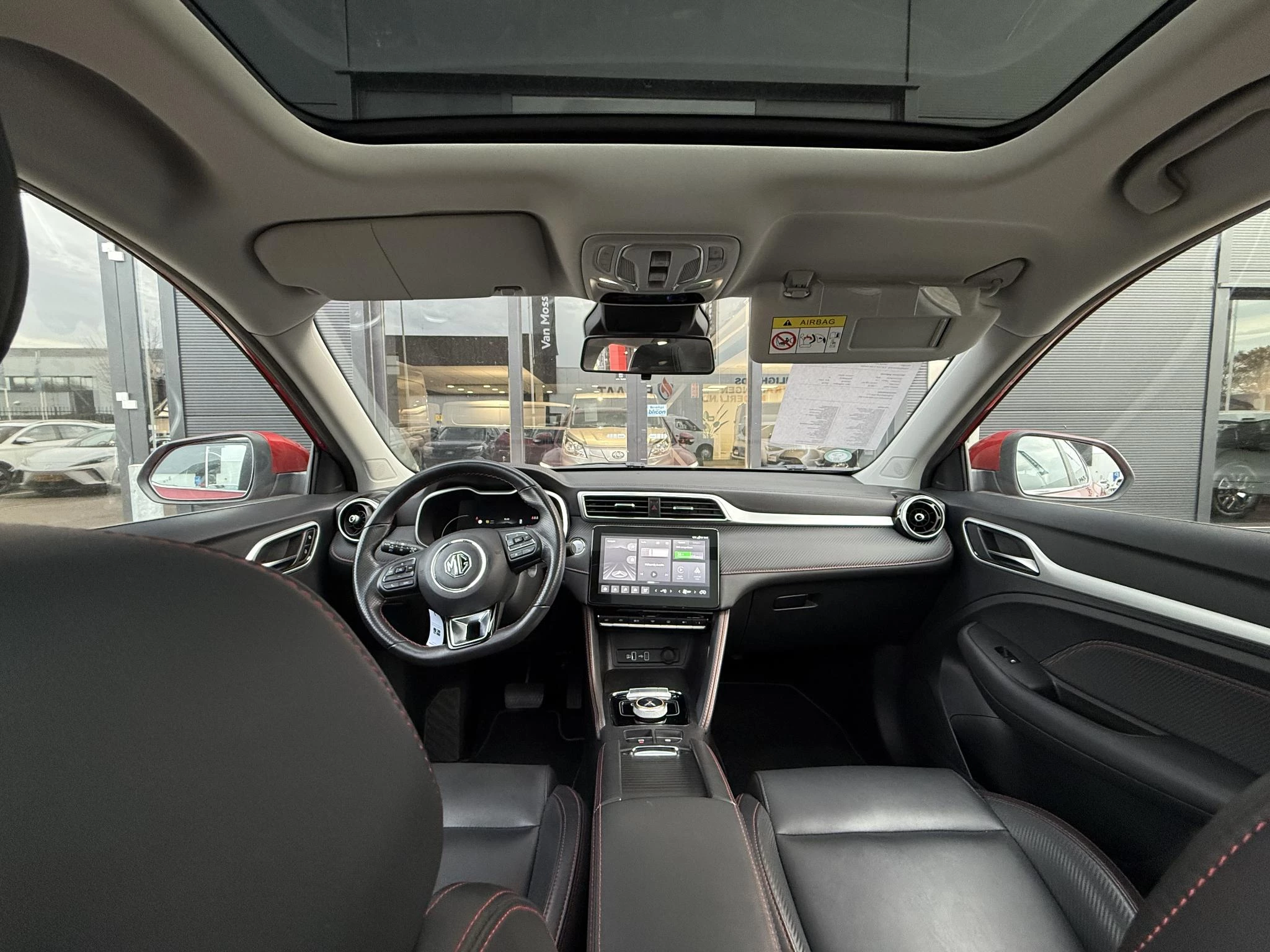 MG-ZS EV-image-7