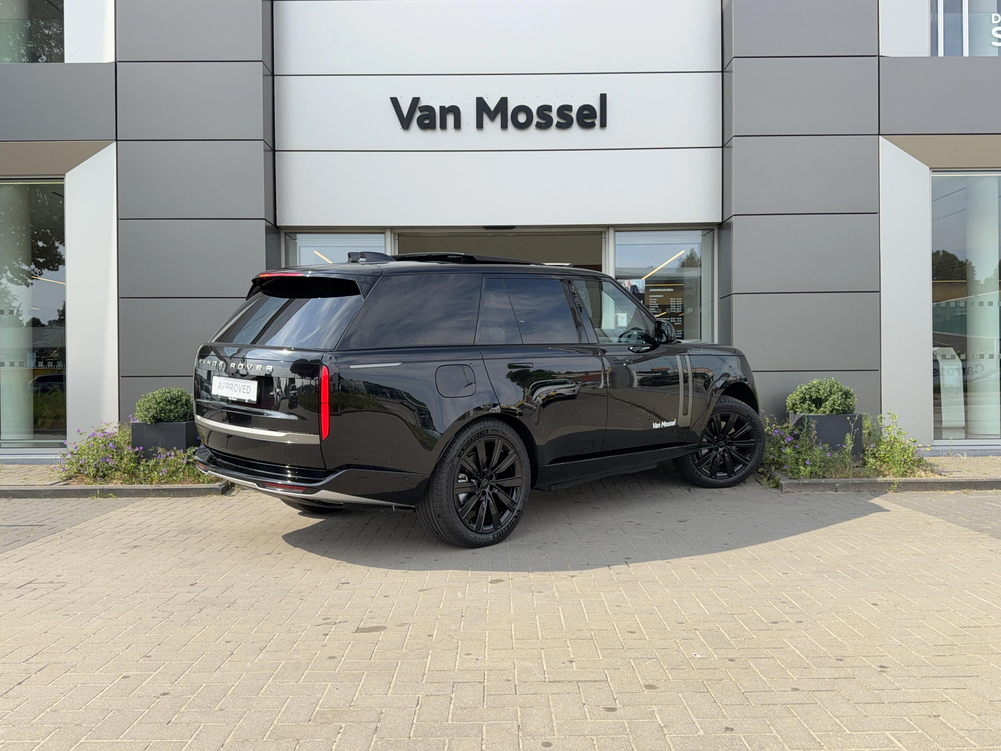Land Rover Range Rover SWB P460e SE AWD Auto. 26MY