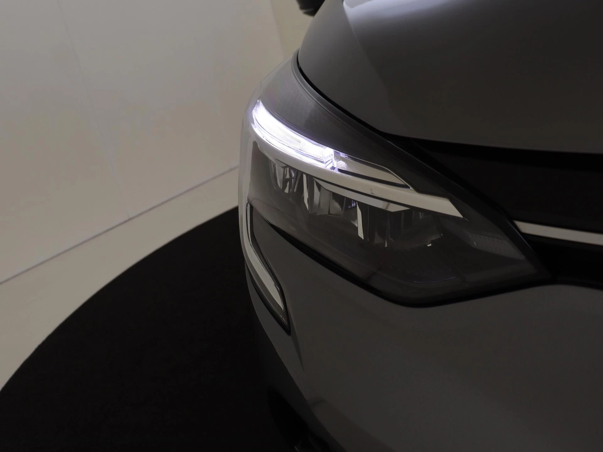 Renault-Clio-image-9