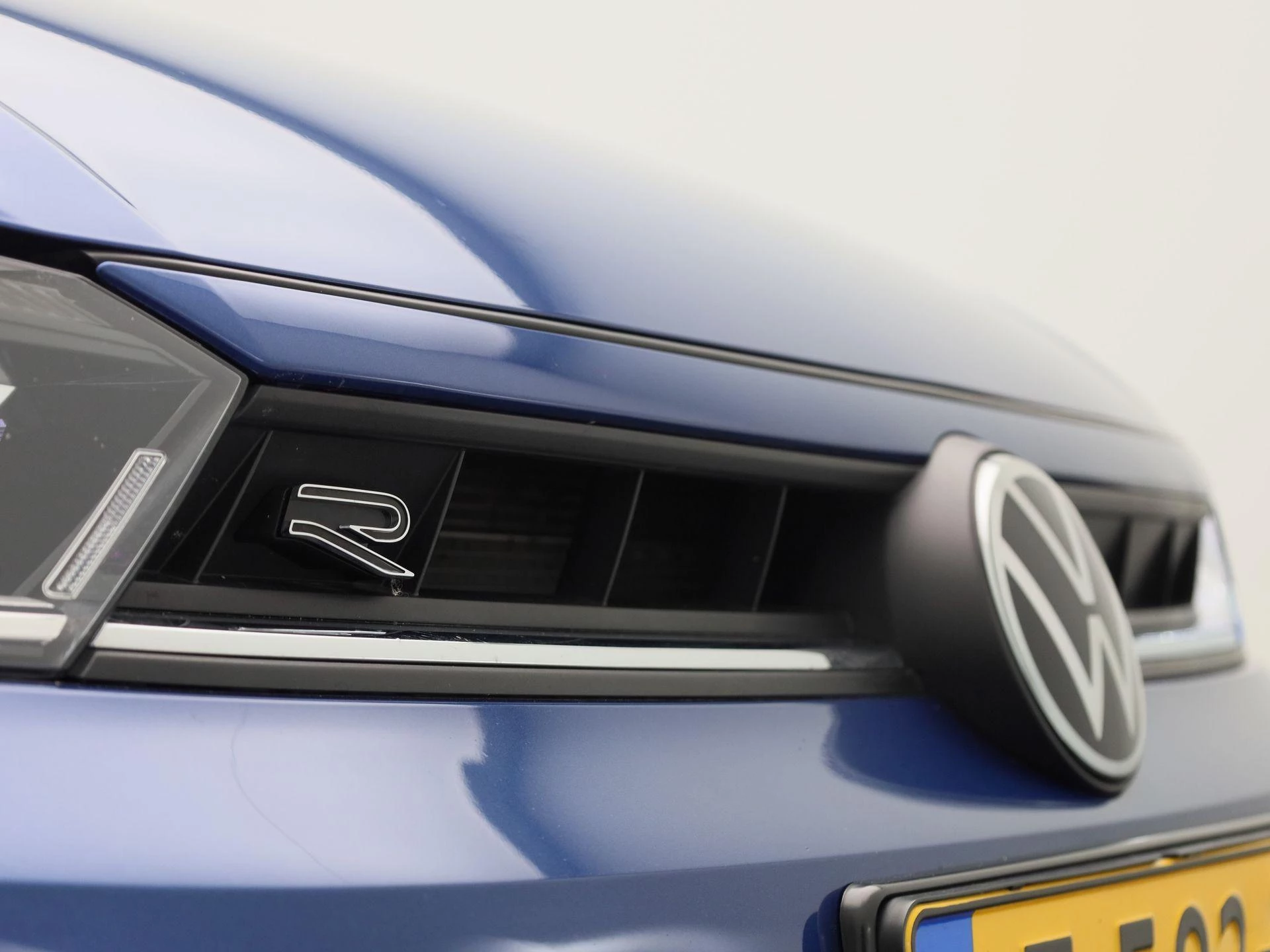 Volkswagen-Polo-image-34