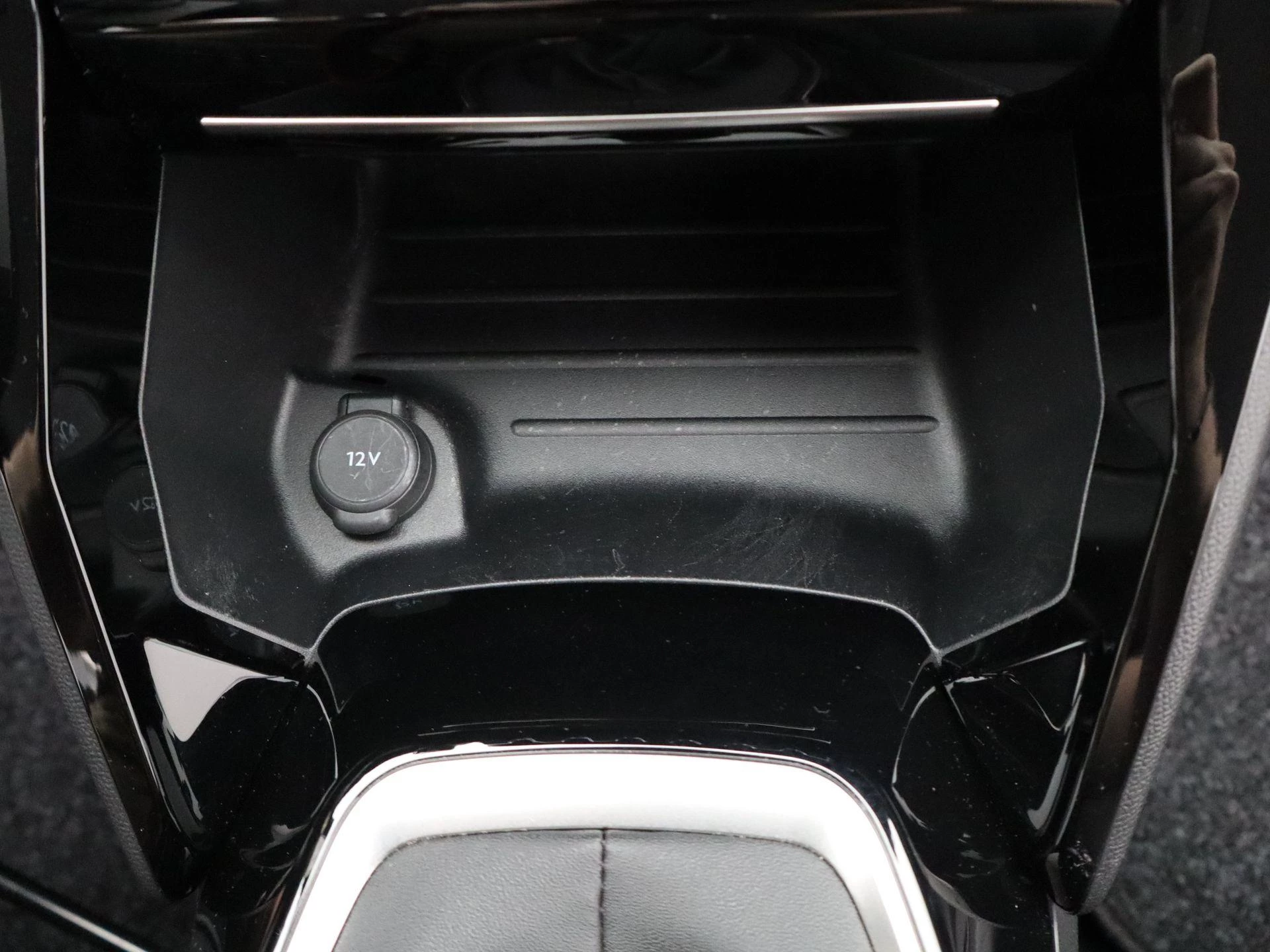 Peugeot 208 1.2 PureTech 100 Allure