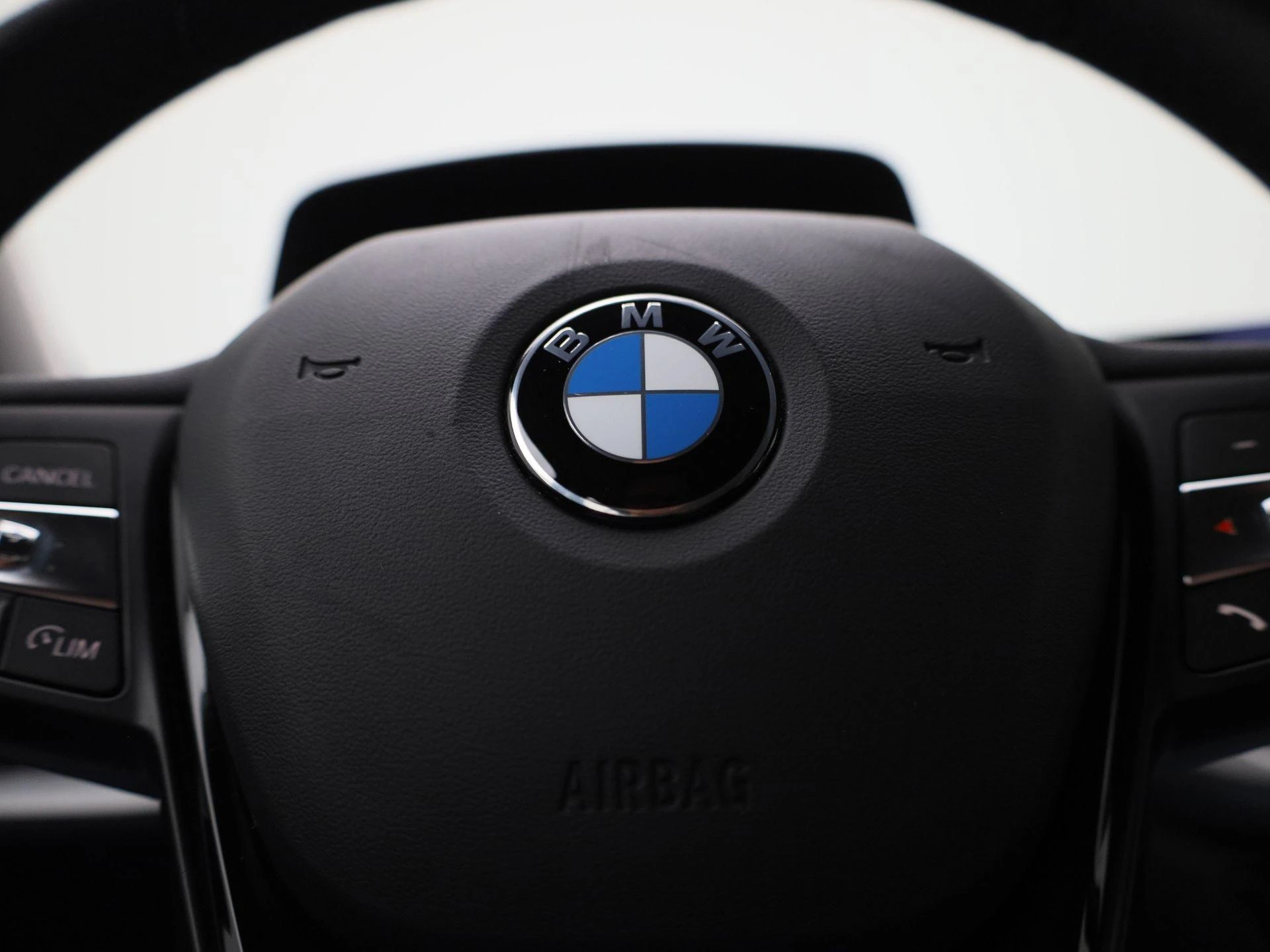 BMW-1 Reeks-image-25