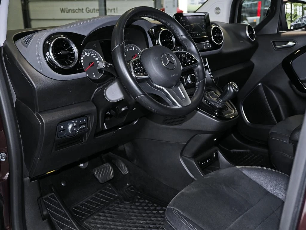 Mercedes-Benz-T-Klasse 180 d-image-7