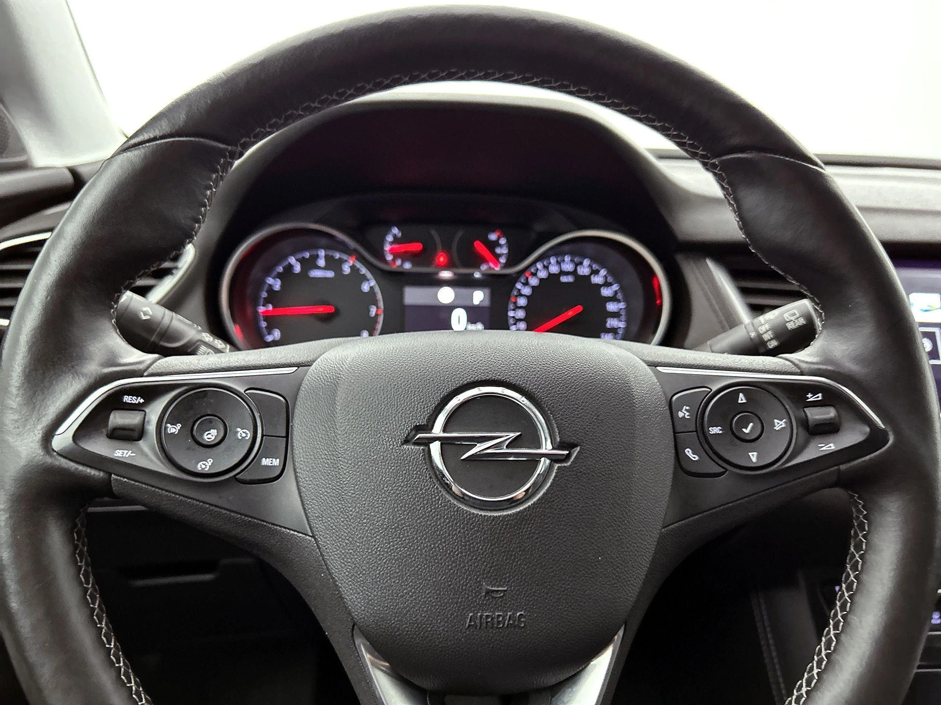 Opel-Grandland X-image-37