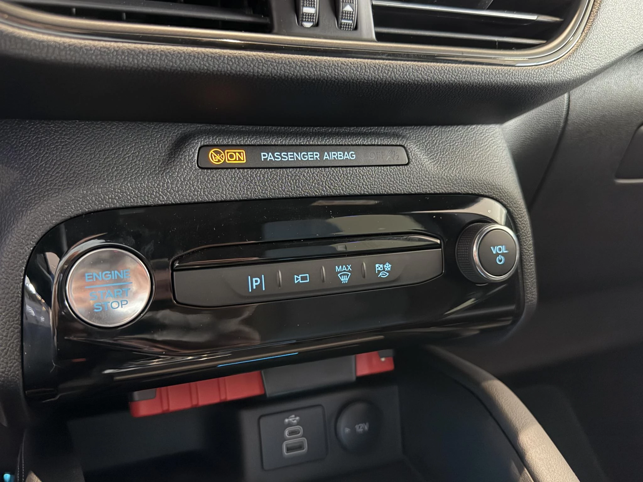 Ford-Kuga-image-41