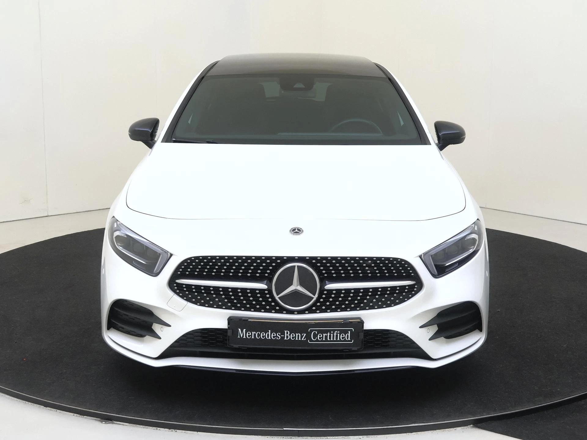 Mercedes-Benz-A-Klasse-image-5