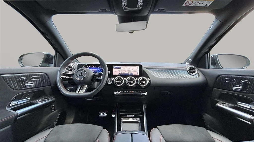 Mercedes-Benz-EQA-image-11