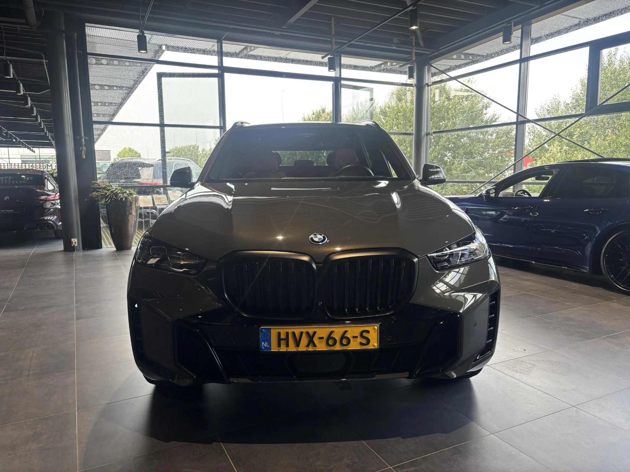 BMW-X5-image-1