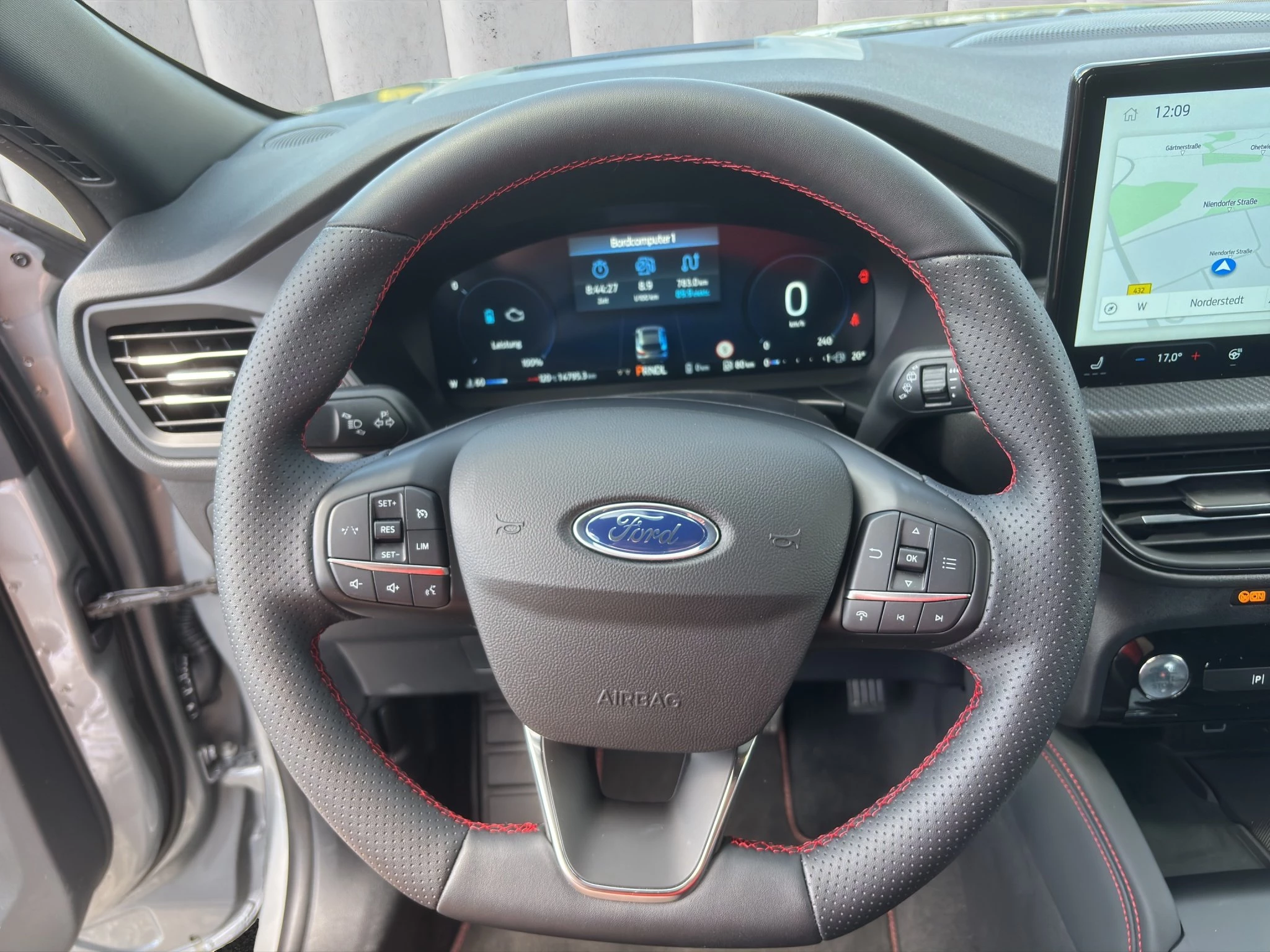 Ford-Kuga-image-12