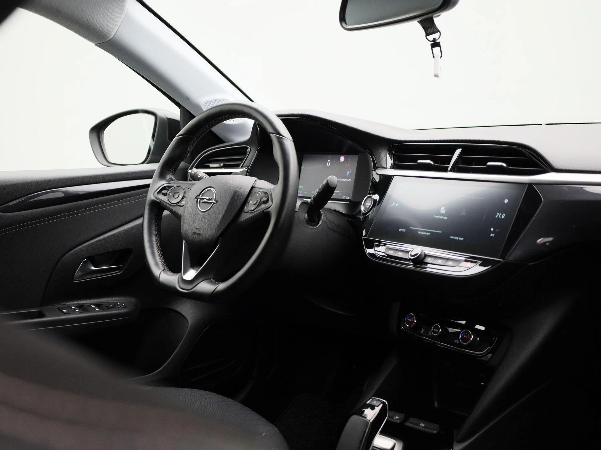 Opel-Corsa-e-image-31