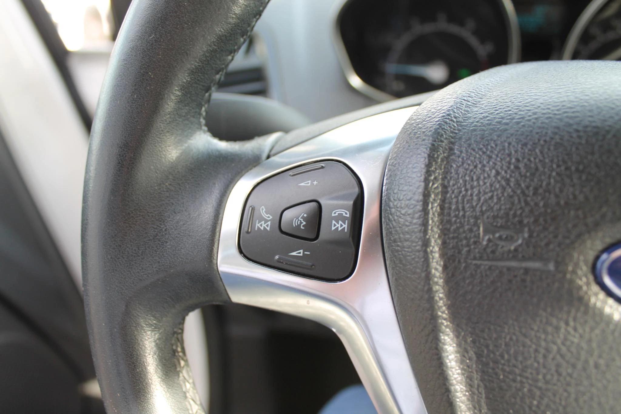 Ford-EcoSport-image-19