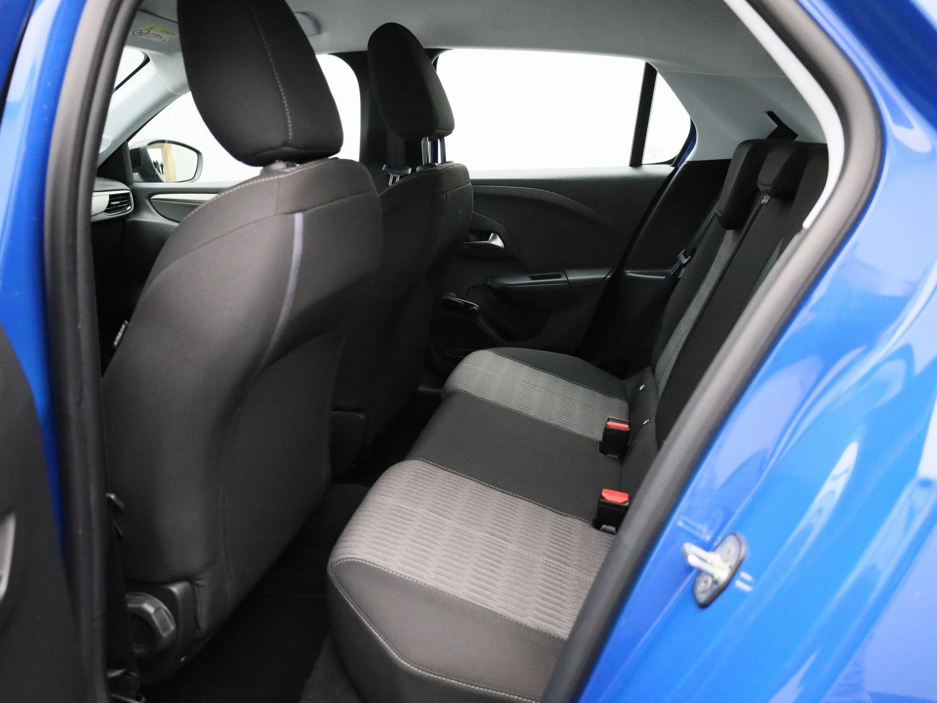 Opel-Corsa-image-9