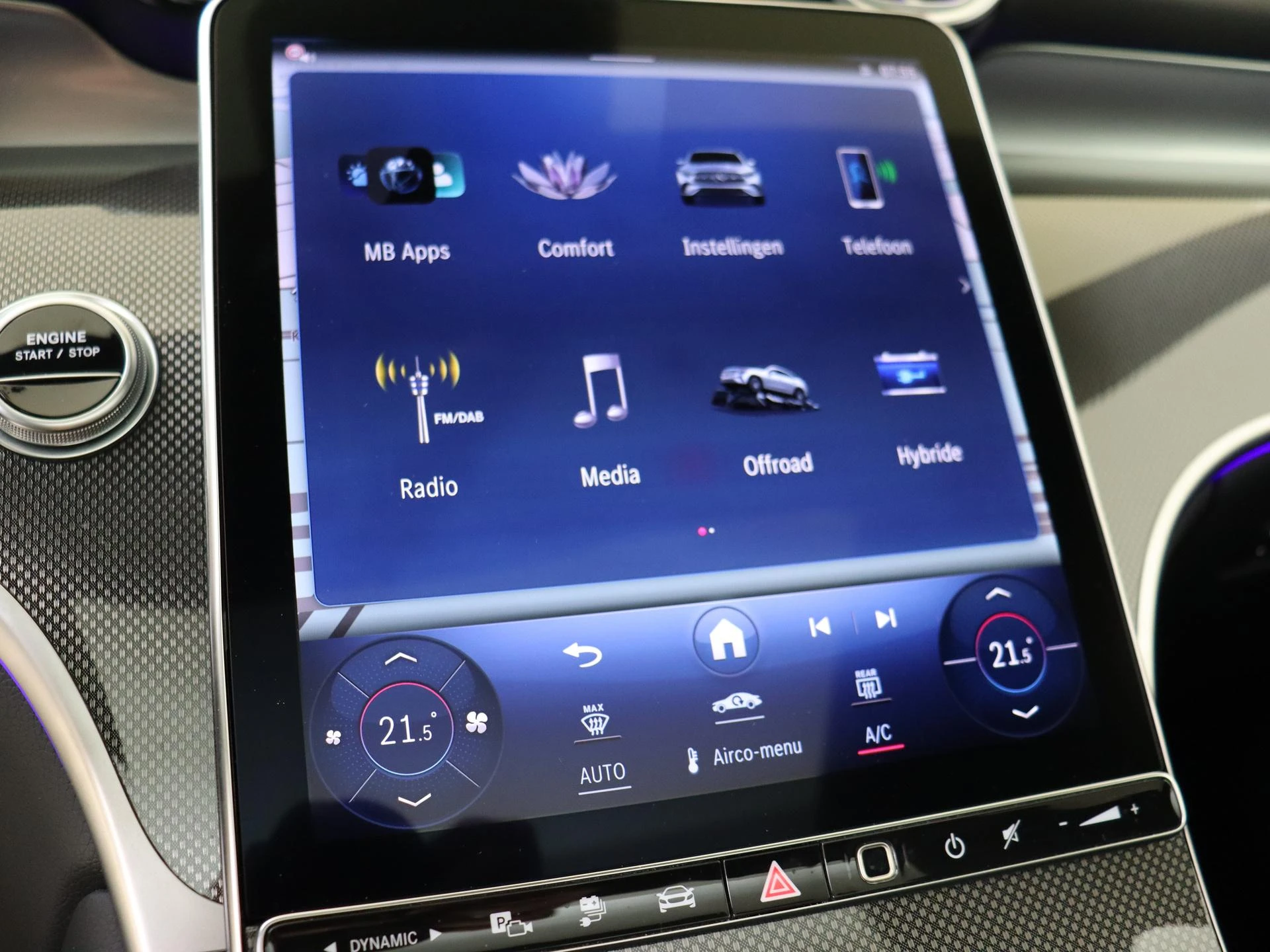Mercedes-Benz-GLC-image-16