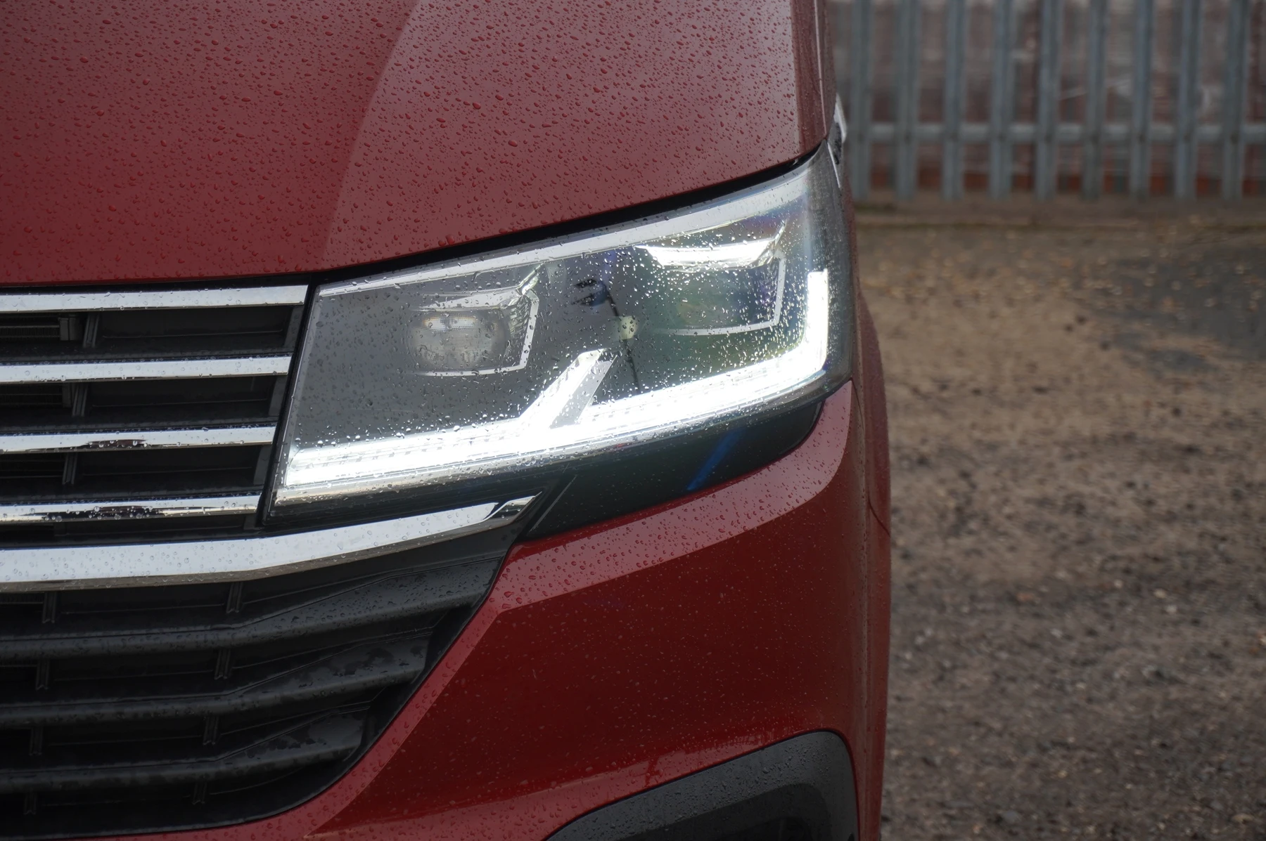 Volkswagen-California-image-34