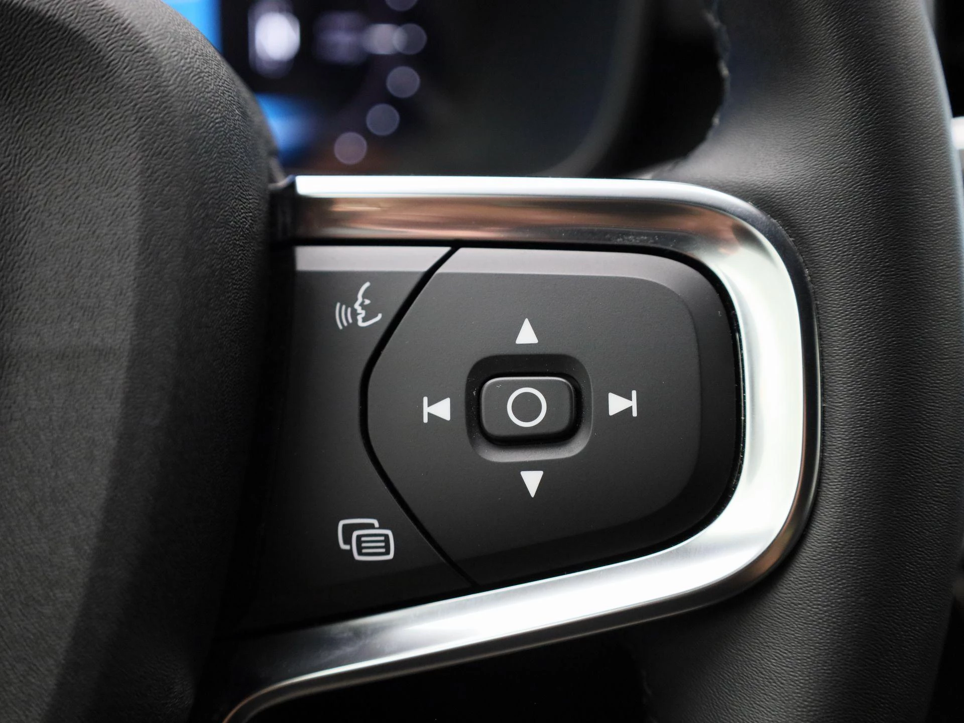 Volvo XC40 Recharge Core