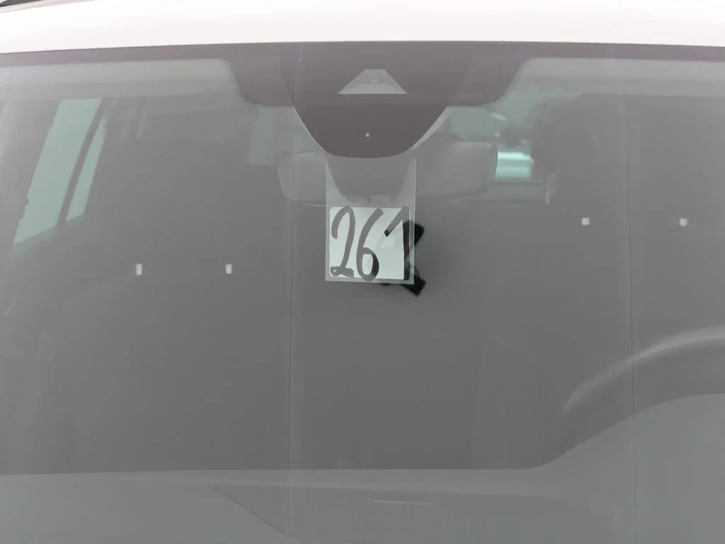 Volkswagen-Tiguan-image-7