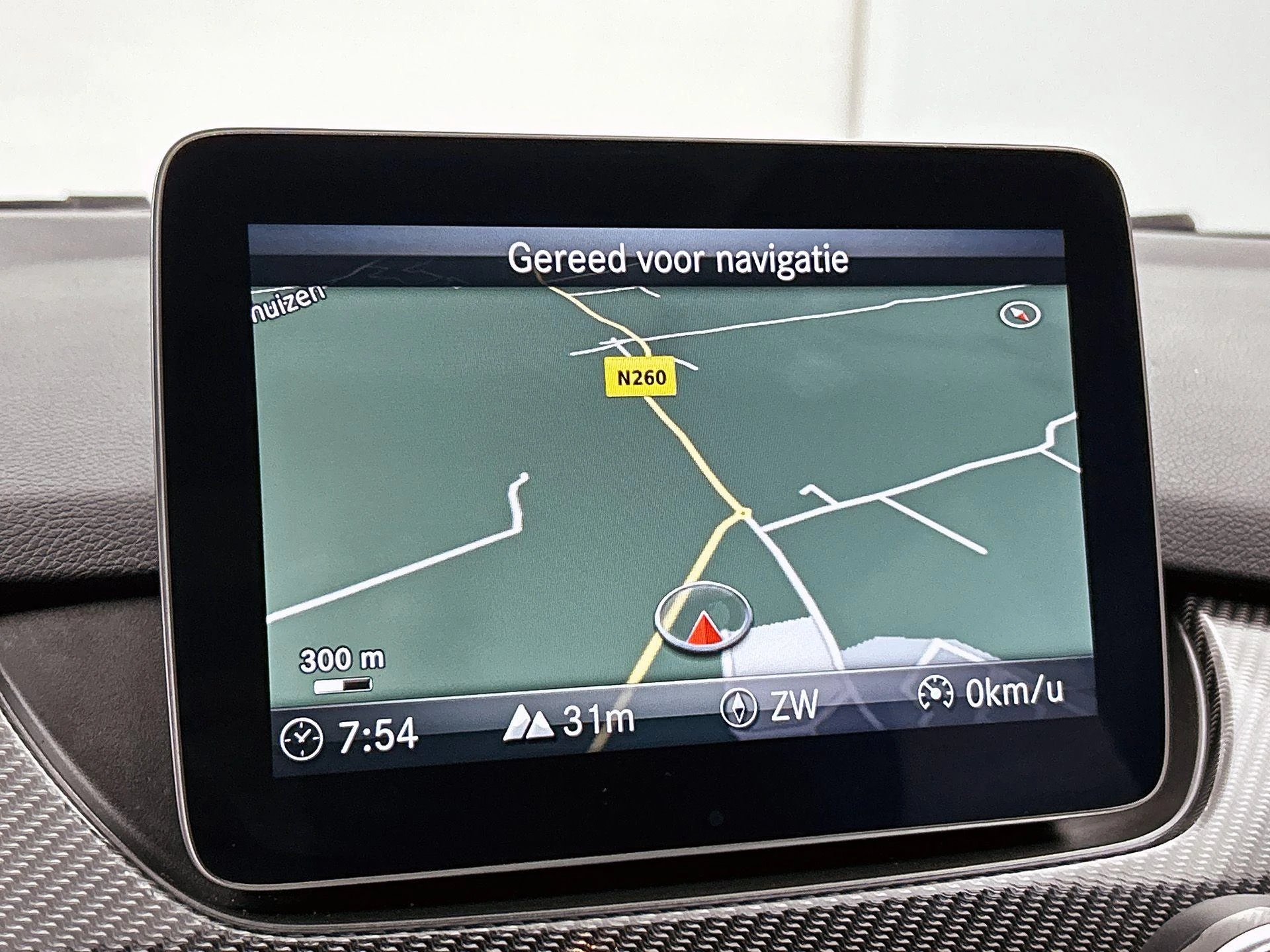 Mercedes-Benz-B-Klasse-image-34