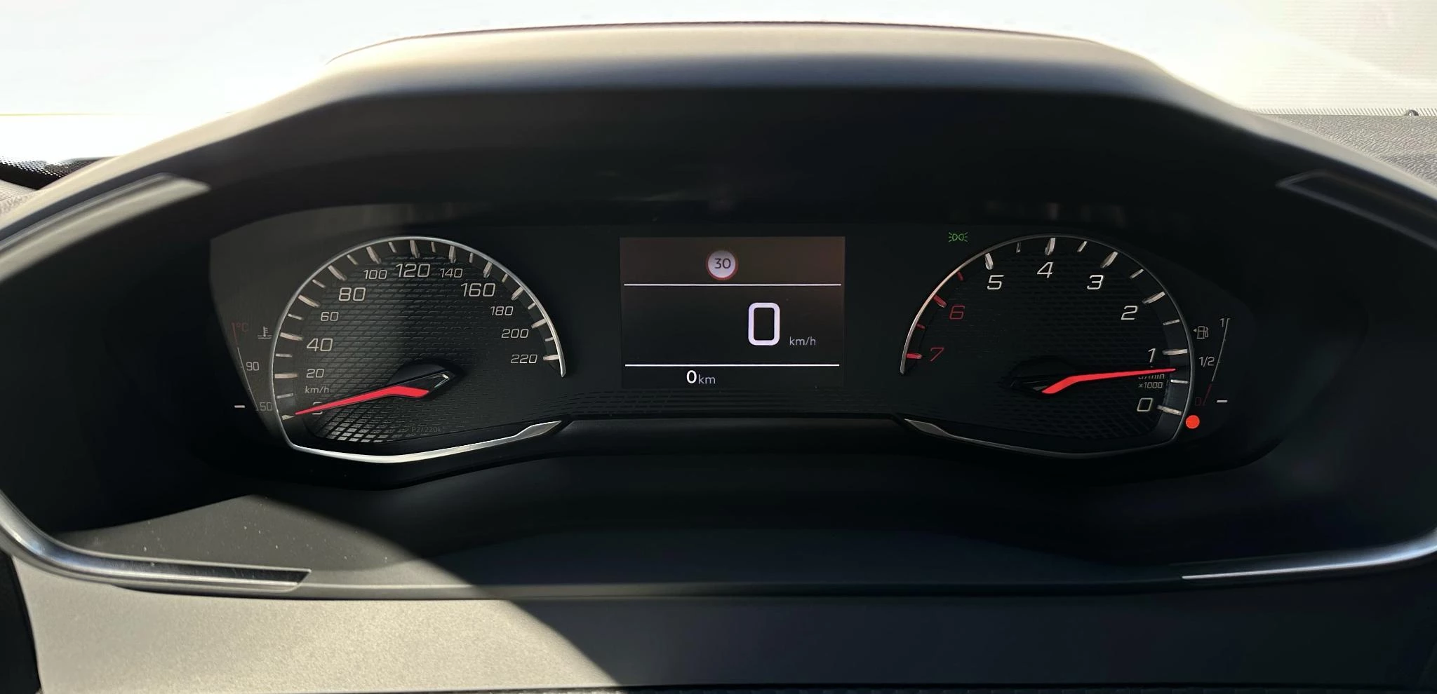 Peugeot 2008 1.2 PureTech 100 Style