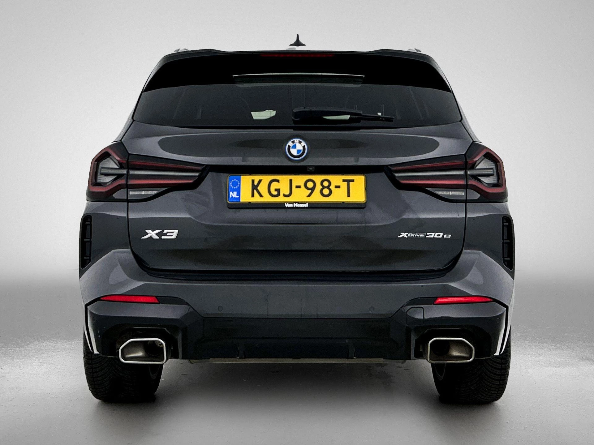 BMW-X3-image-2