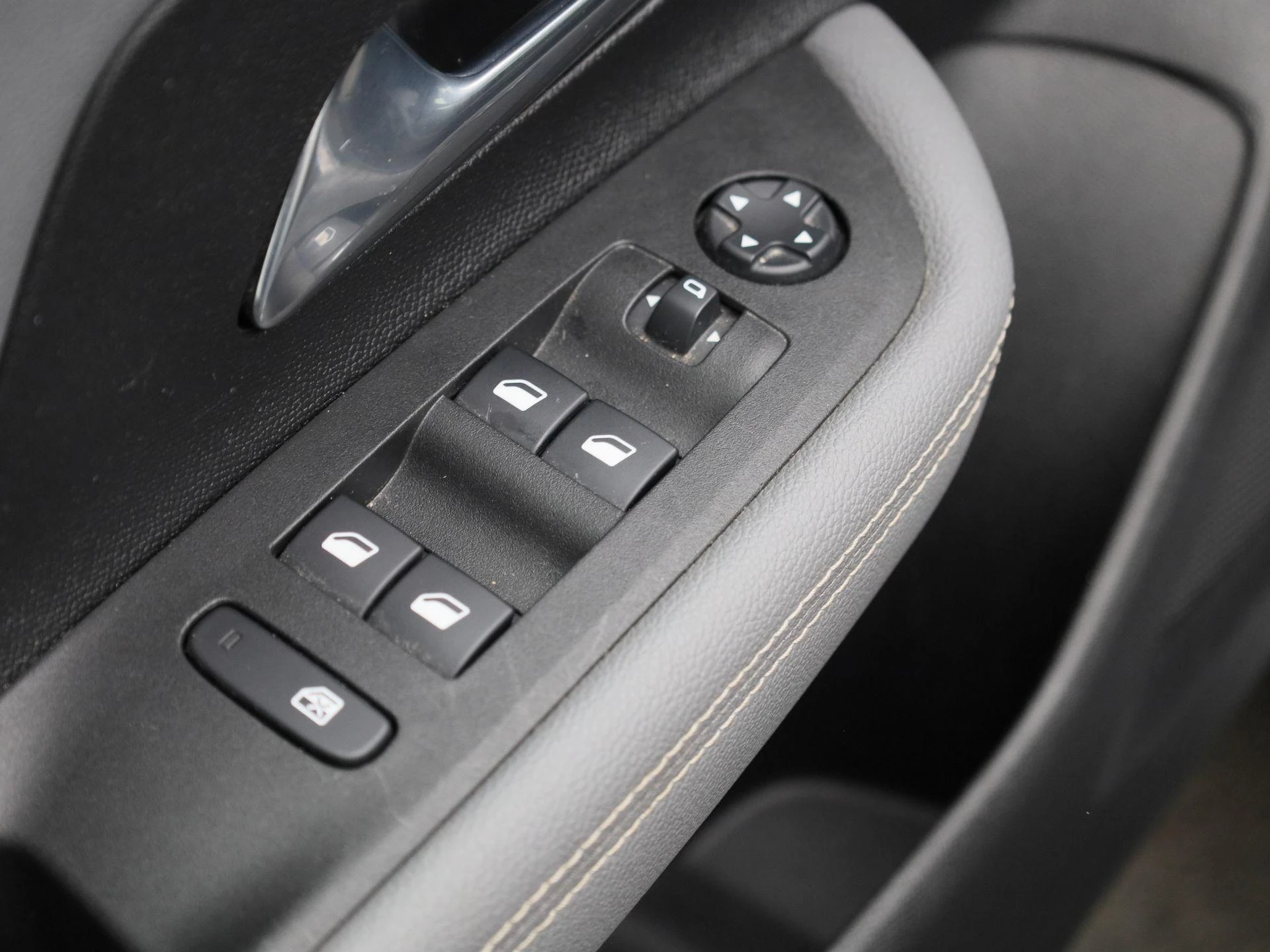 Opel-Mokka-image-28