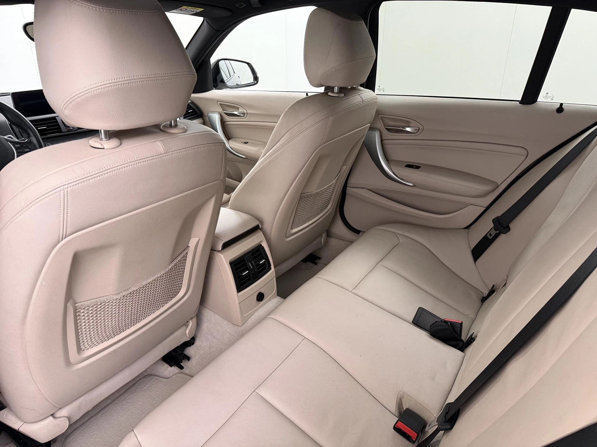 BMW-1 Serie-image-15