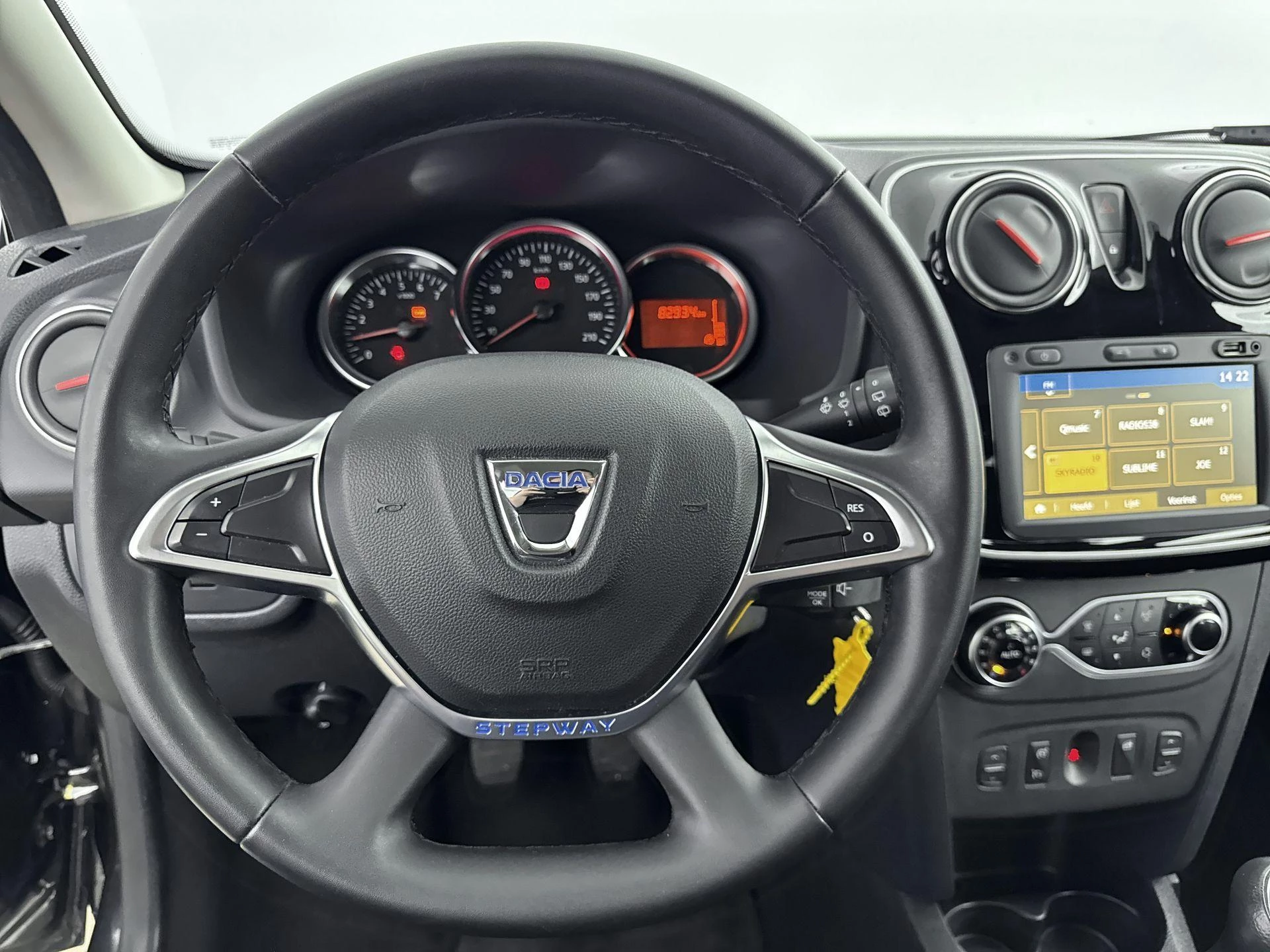 Dacia-Logan-image-19