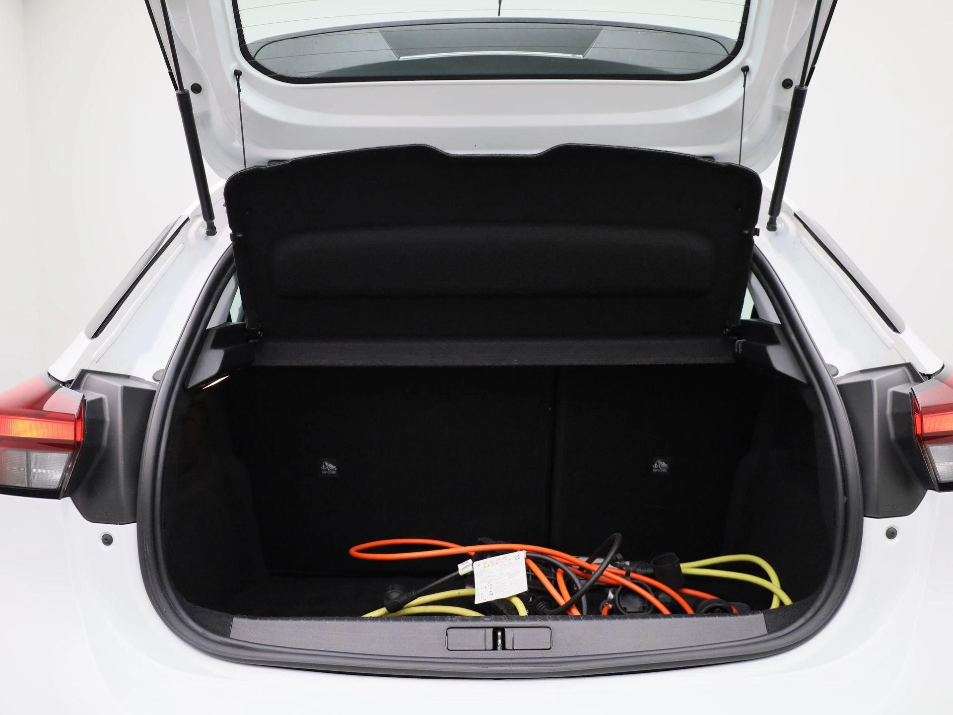 Opel-Corsa-e-image-13