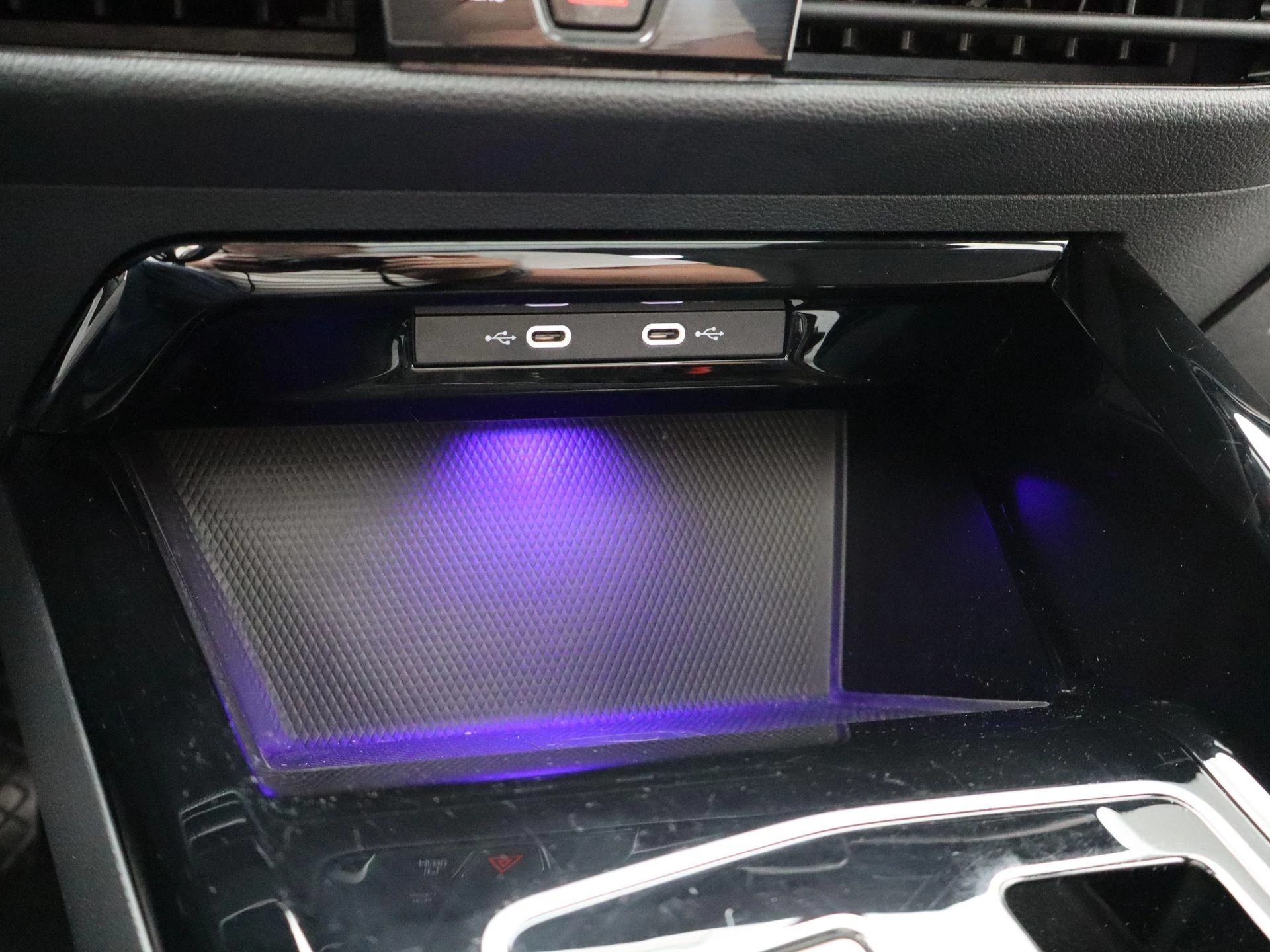 Volkswagen Golf Variant 1.5 eTSI R-Line Business