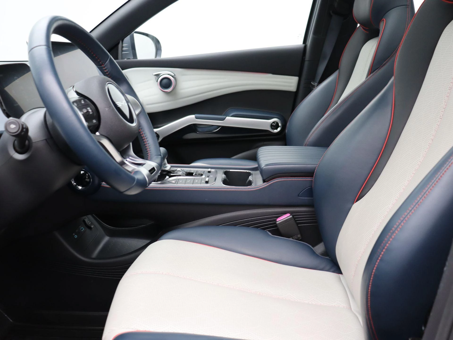 BYD-ATTO 3-image-18